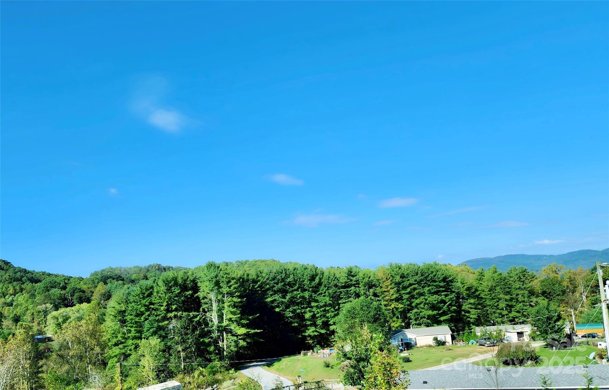 36 Whisper Mountain Road Property Photo 5