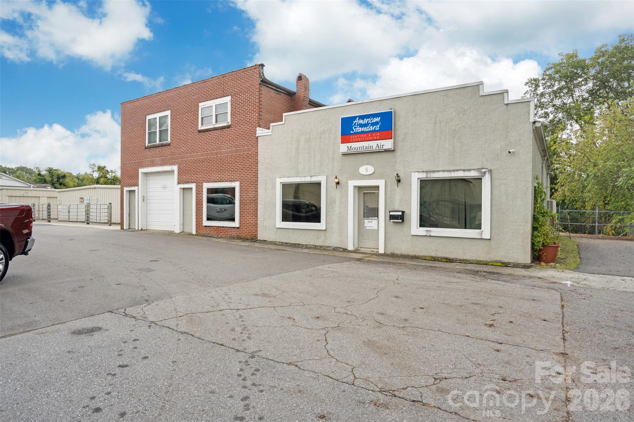 6 Sanderson Street Property Photo 4