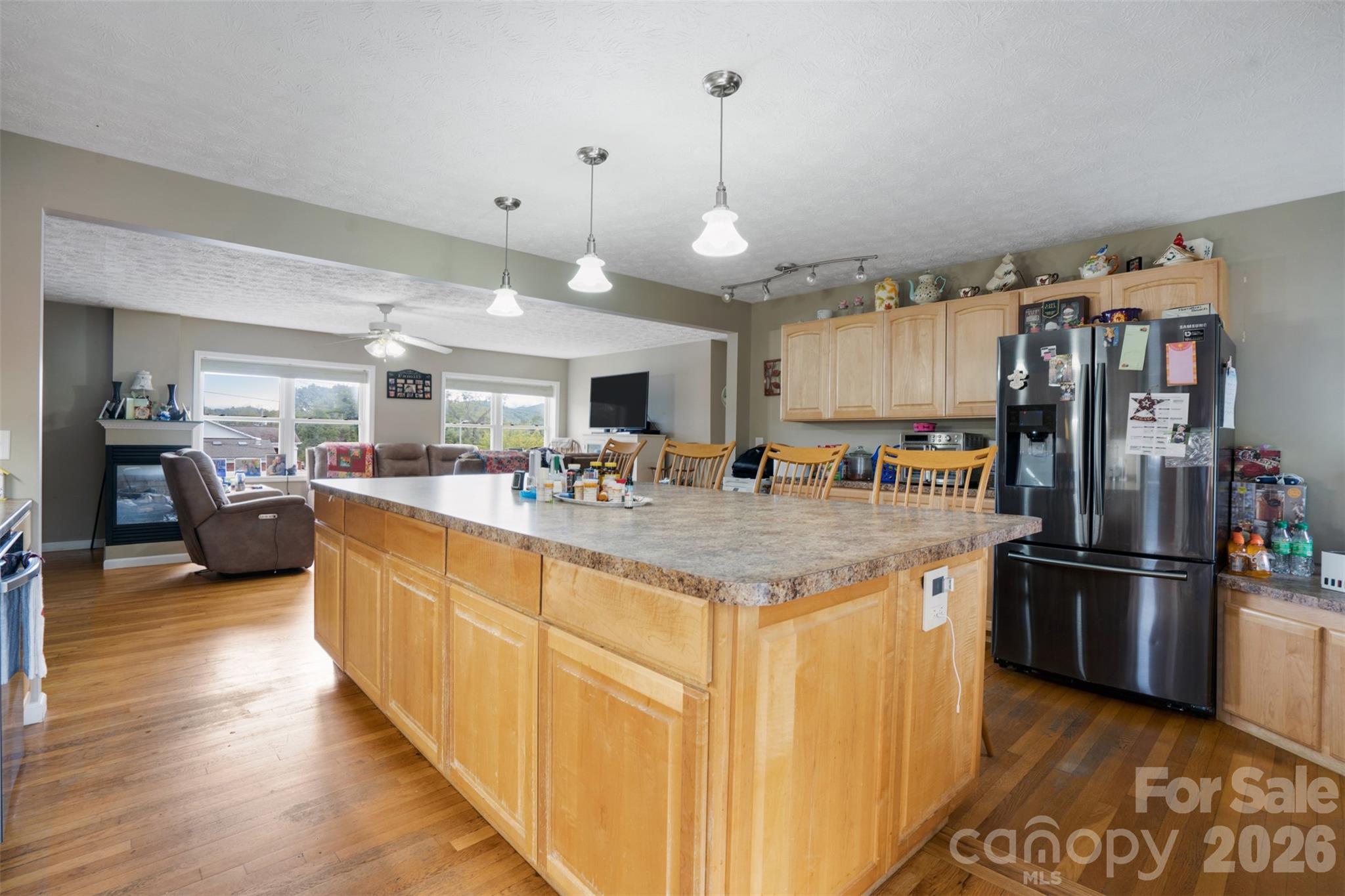 6 Sanderson Street Property Photo 9