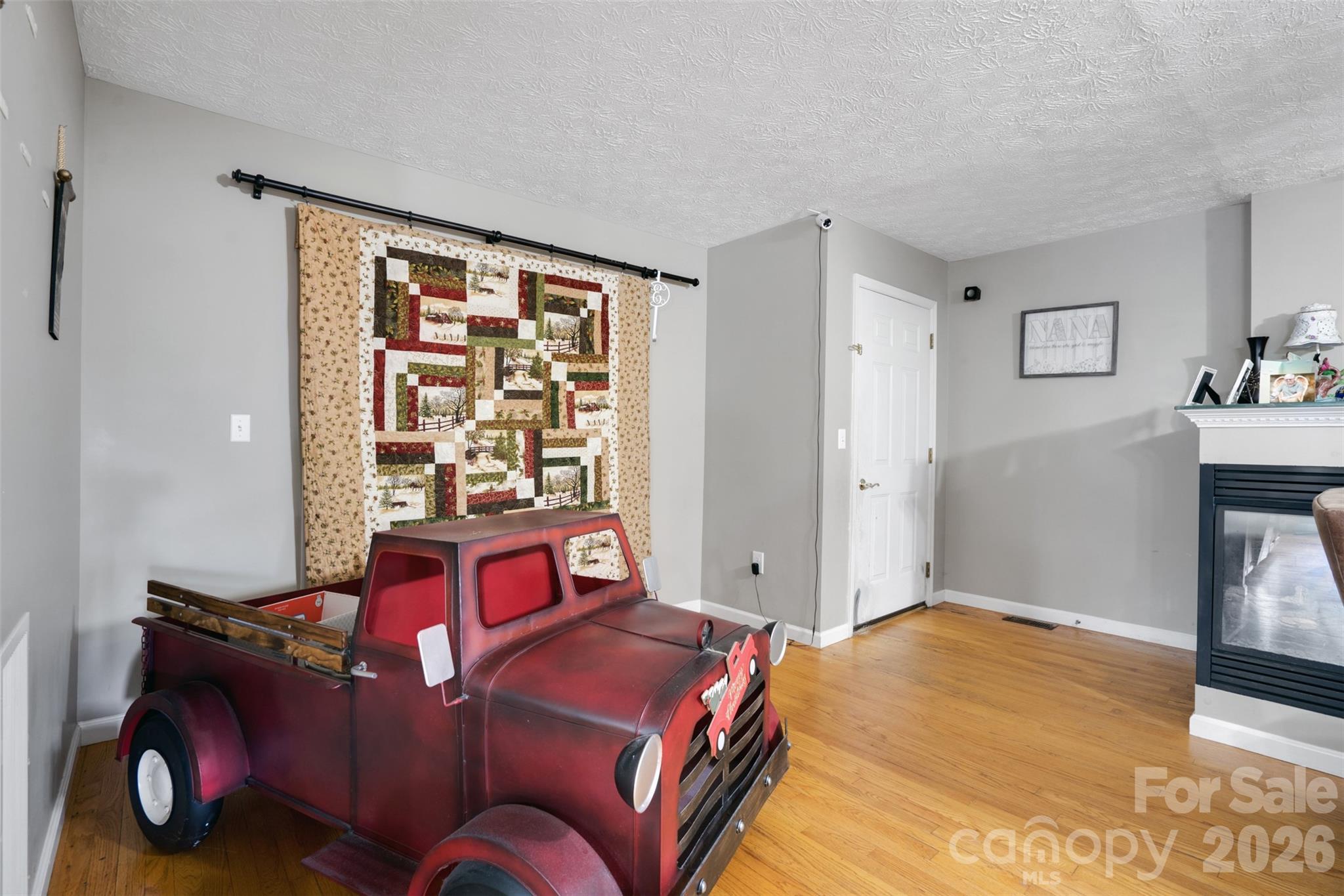 6 Sanderson Street Property Photo 12