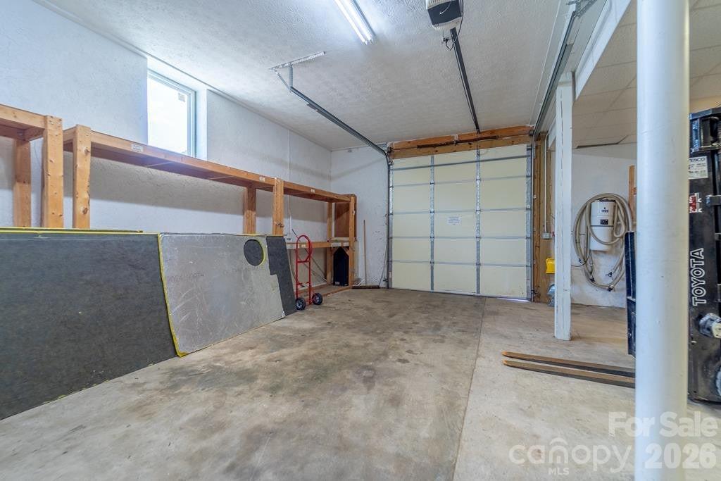 6 Sanderson Street Property Photo 33