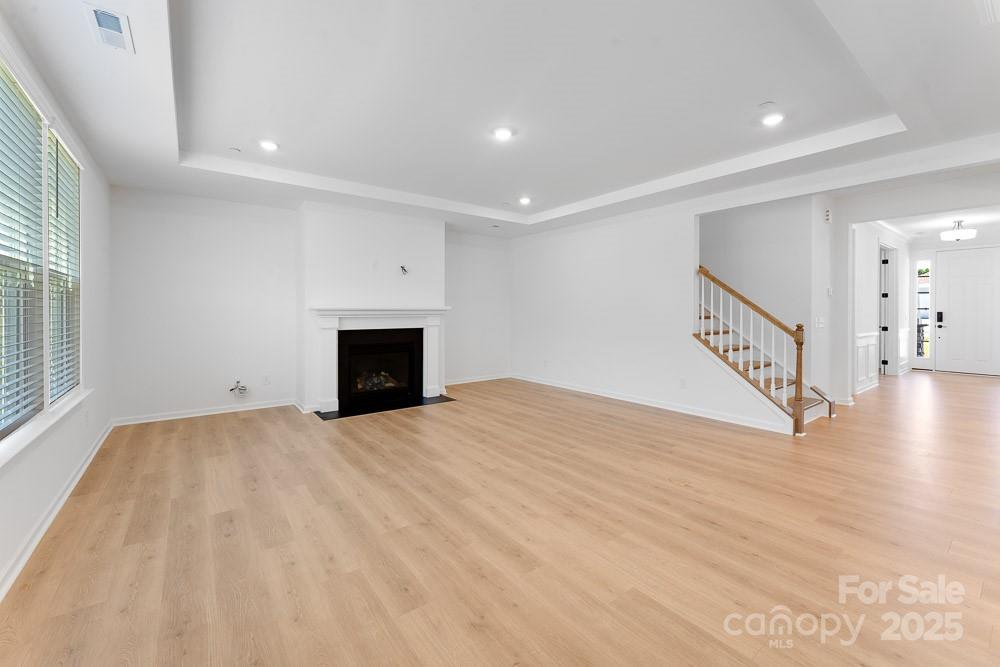 5735 Allburn Parkway Property Photo 7