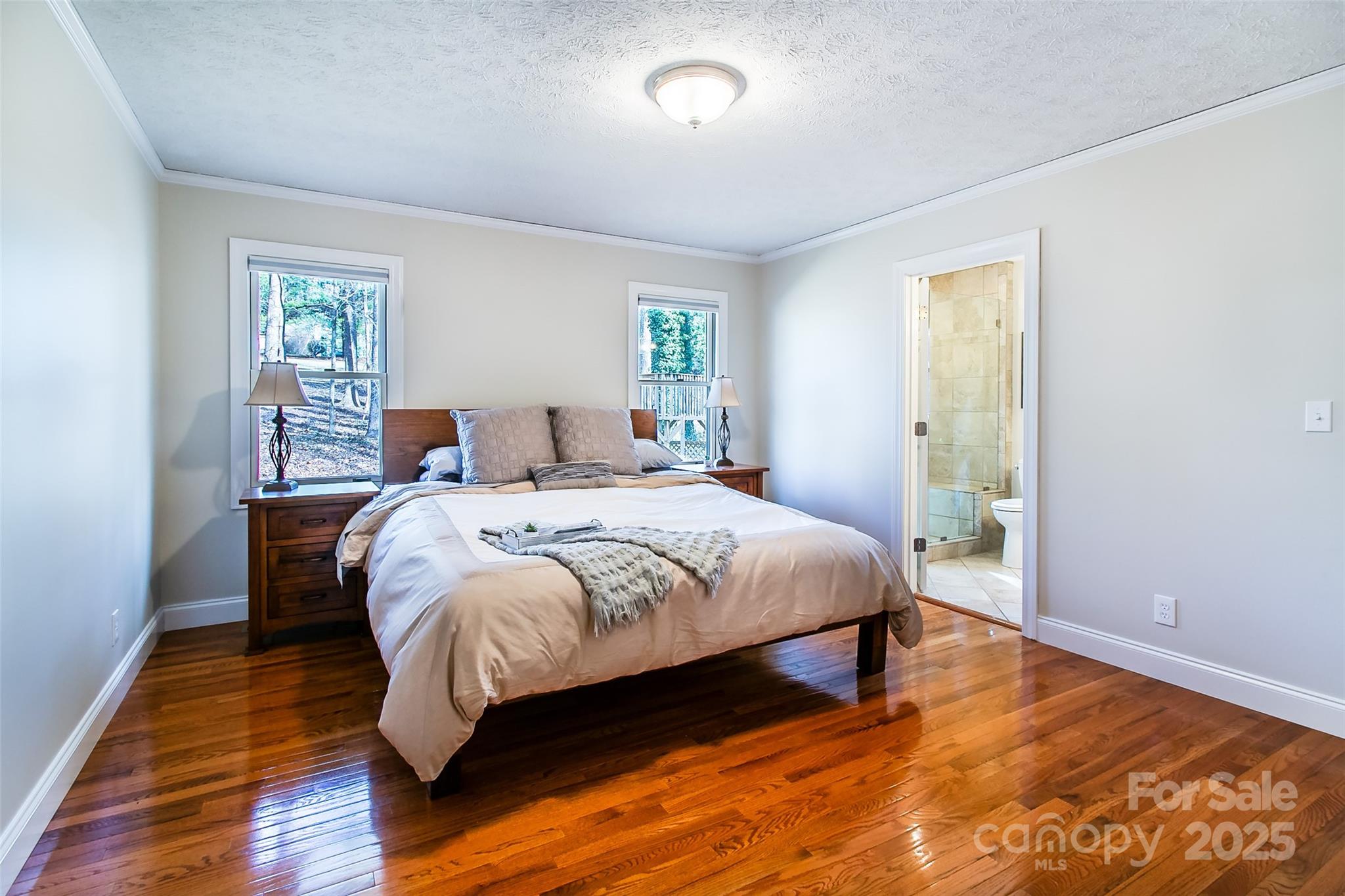 101 Meadowcrest Drive Property Photo 12