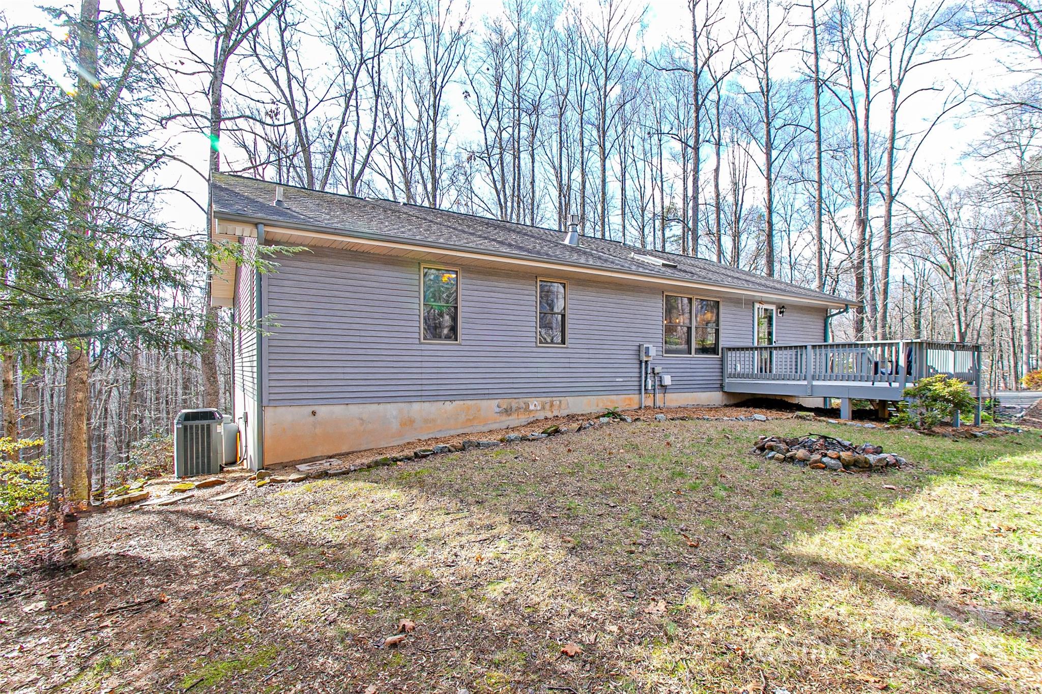 101 Meadowcrest Drive Property Photo 29