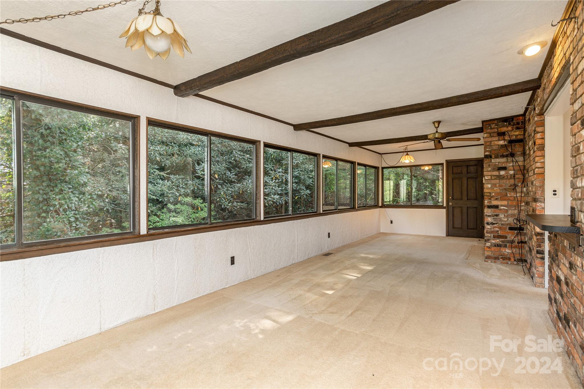 1010 Indian Hill Road Property Photo 16