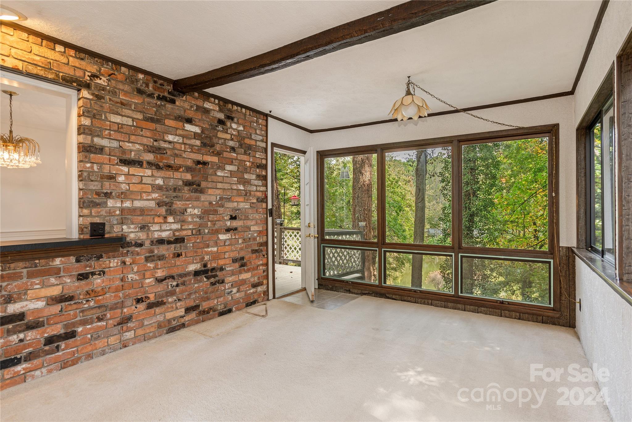 1010 Indian Hill Road Property Photo 18