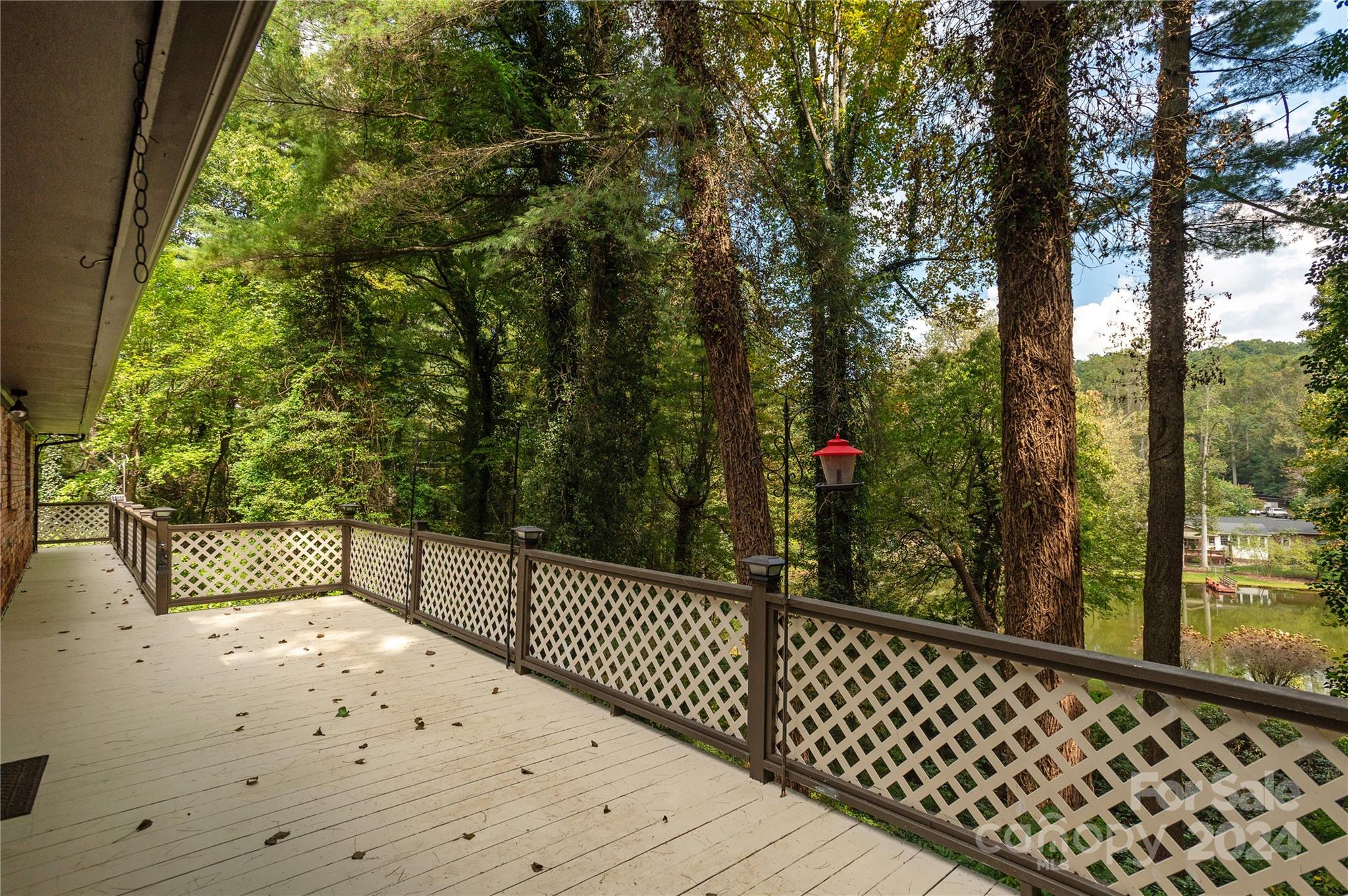 1010 Indian Hill Road Property Photo 19