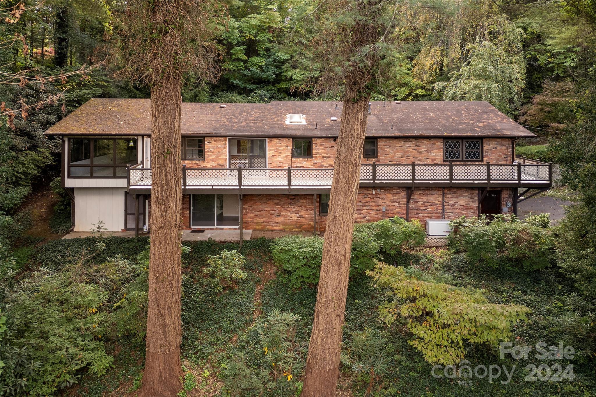 1010 Indian Hill Road Property Photo 40