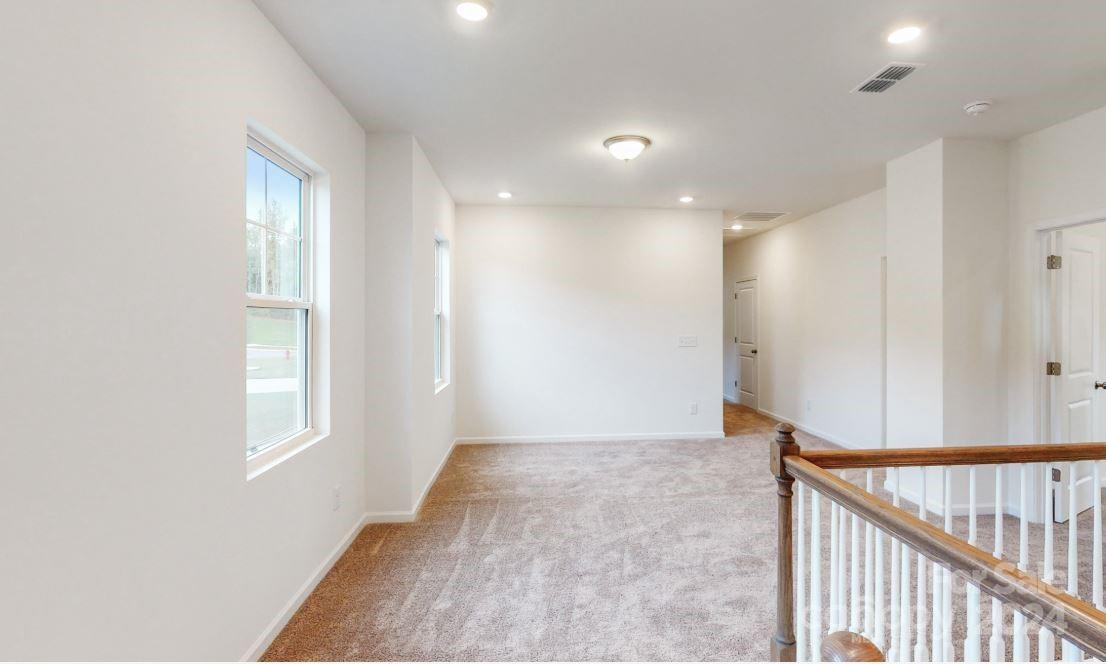 233 Winford Road Property Photo 12