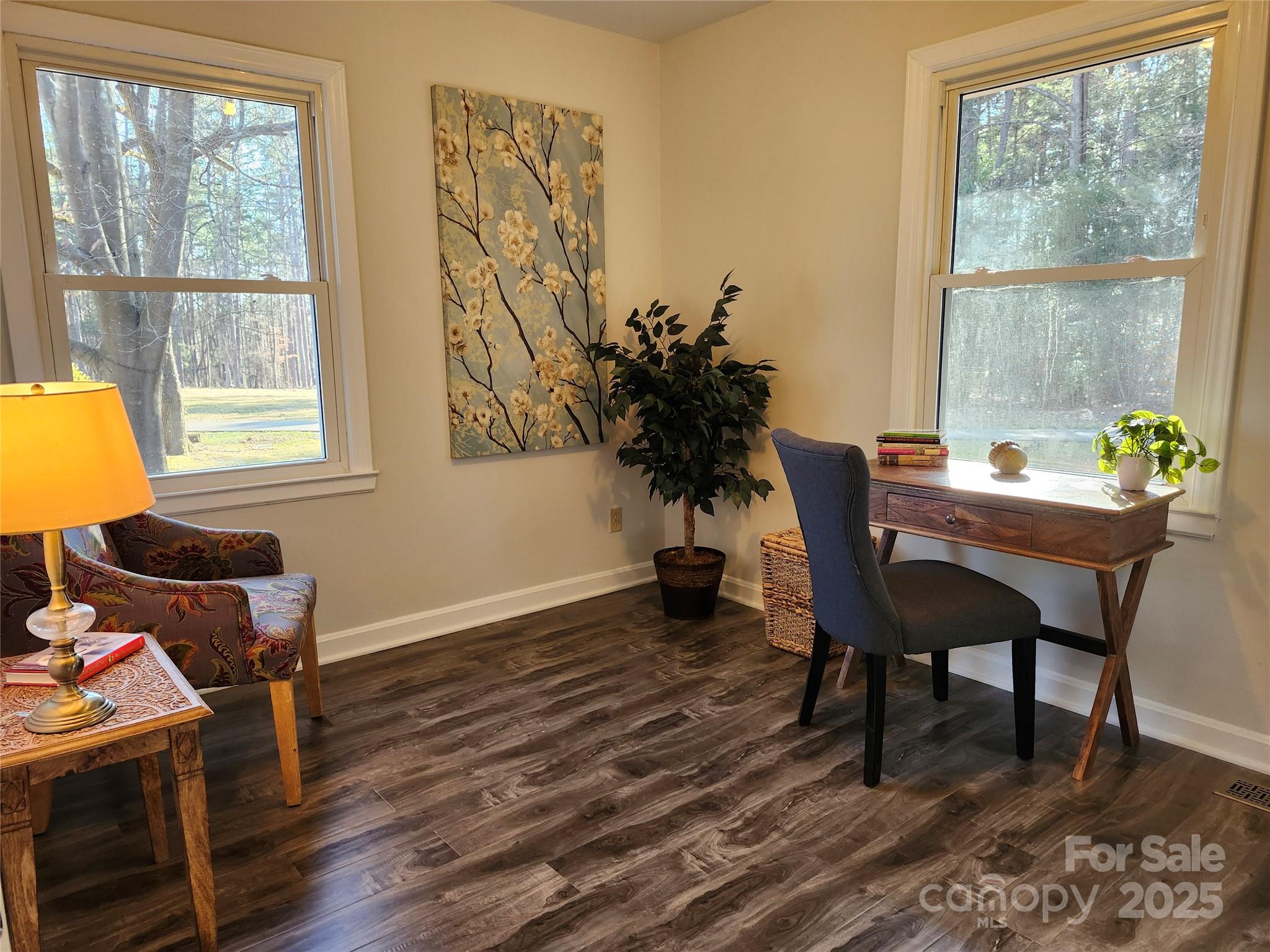 331 Sunderland Road Property Photo 20