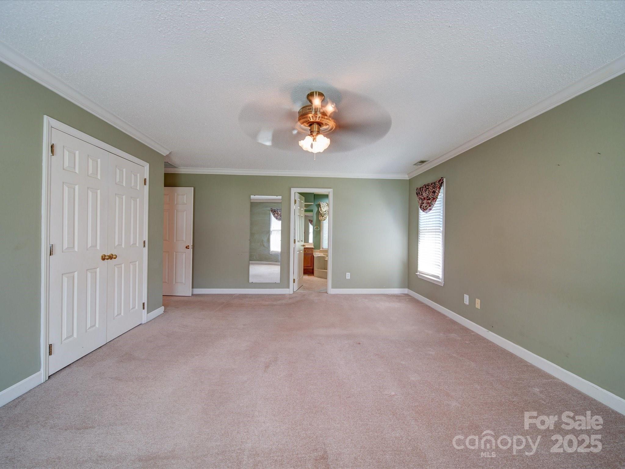 907 Weymouth Drive Property Photo 25