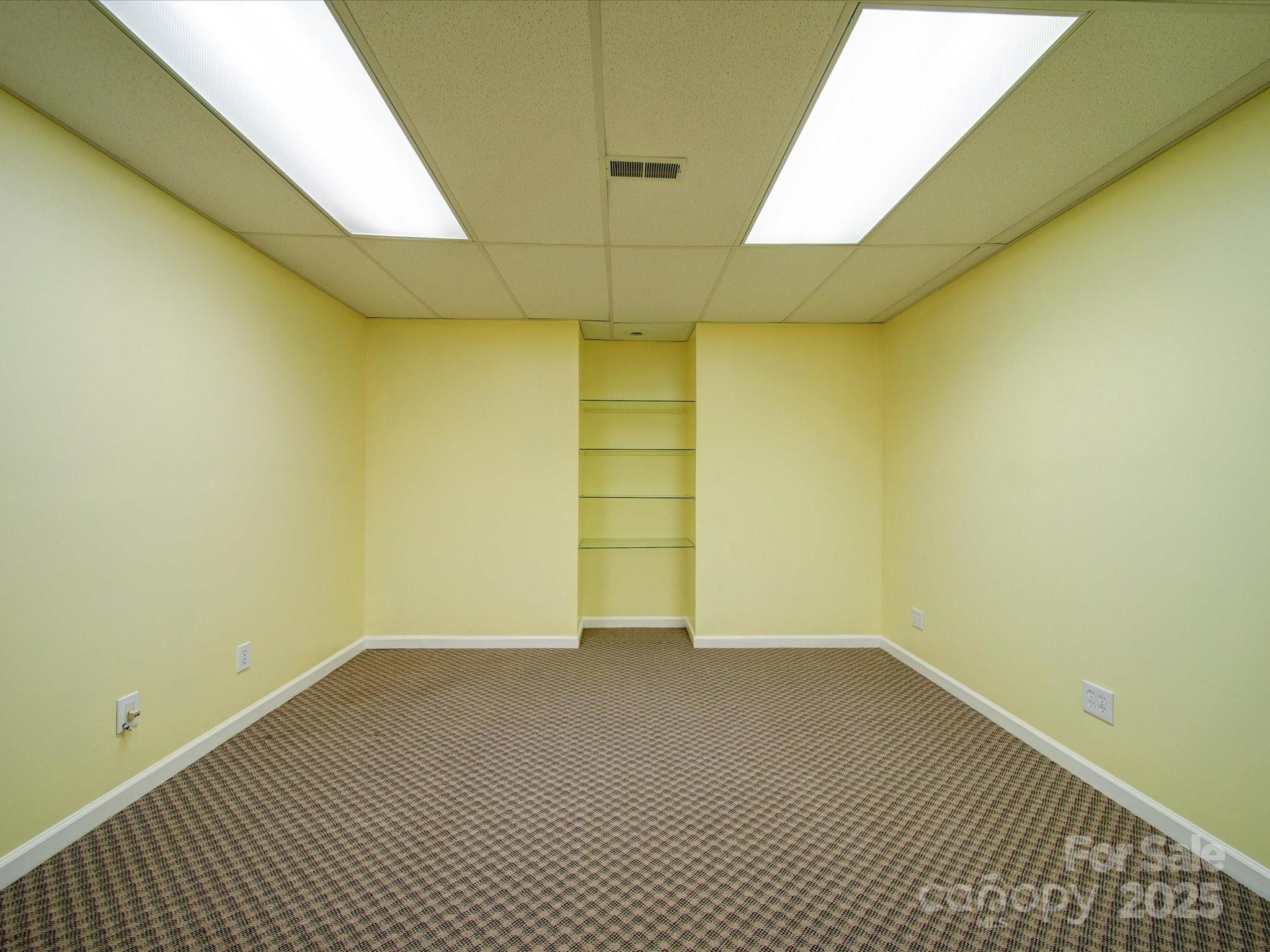 907 Weymouth Drive Property Photo 44