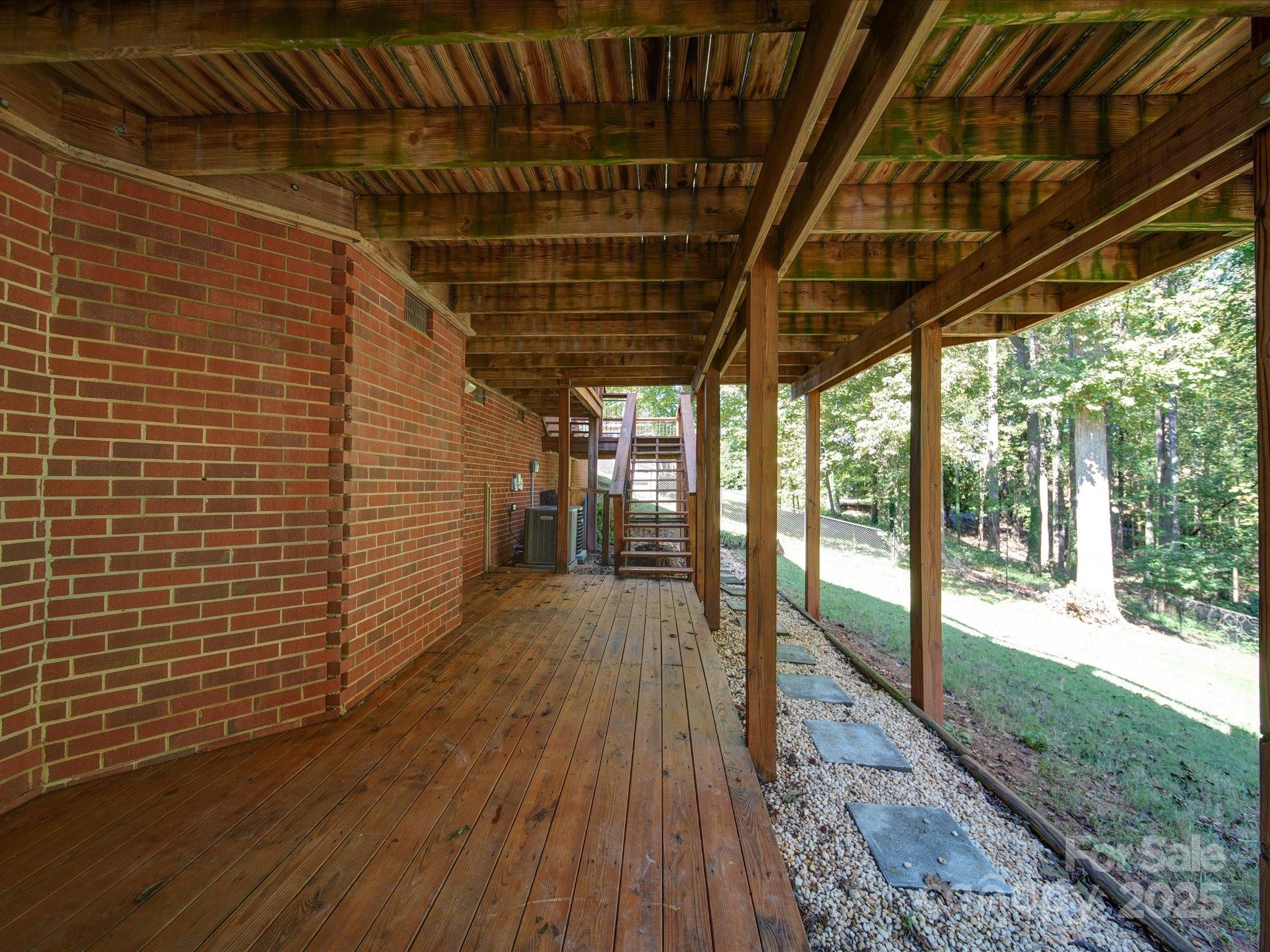 907 Weymouth Drive Property Photo 45