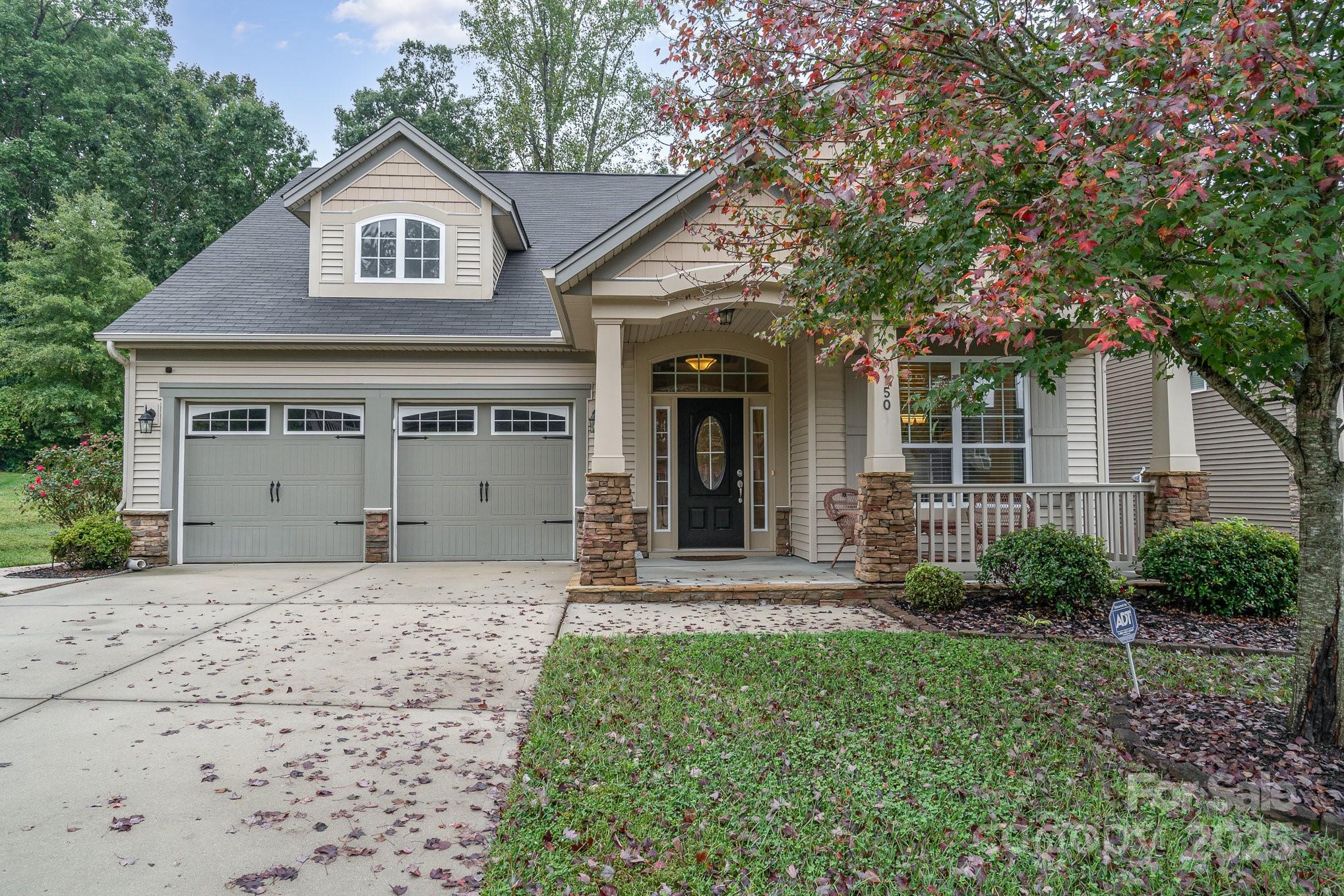 3150 Helmsley Court Property Photo 3