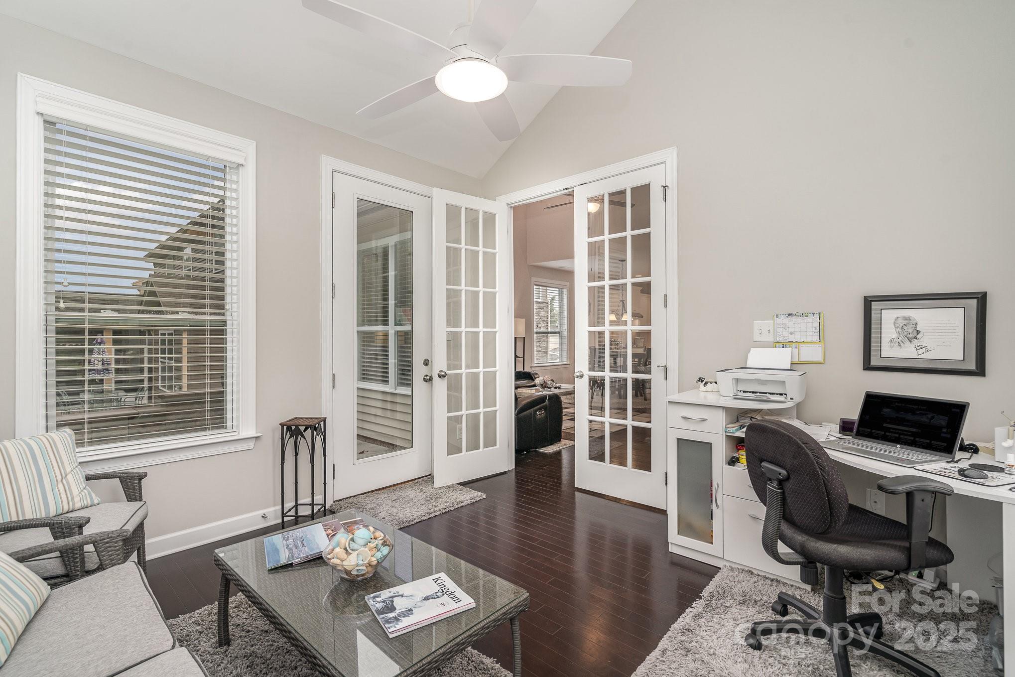 3150 Helmsley Court Property Photo 23