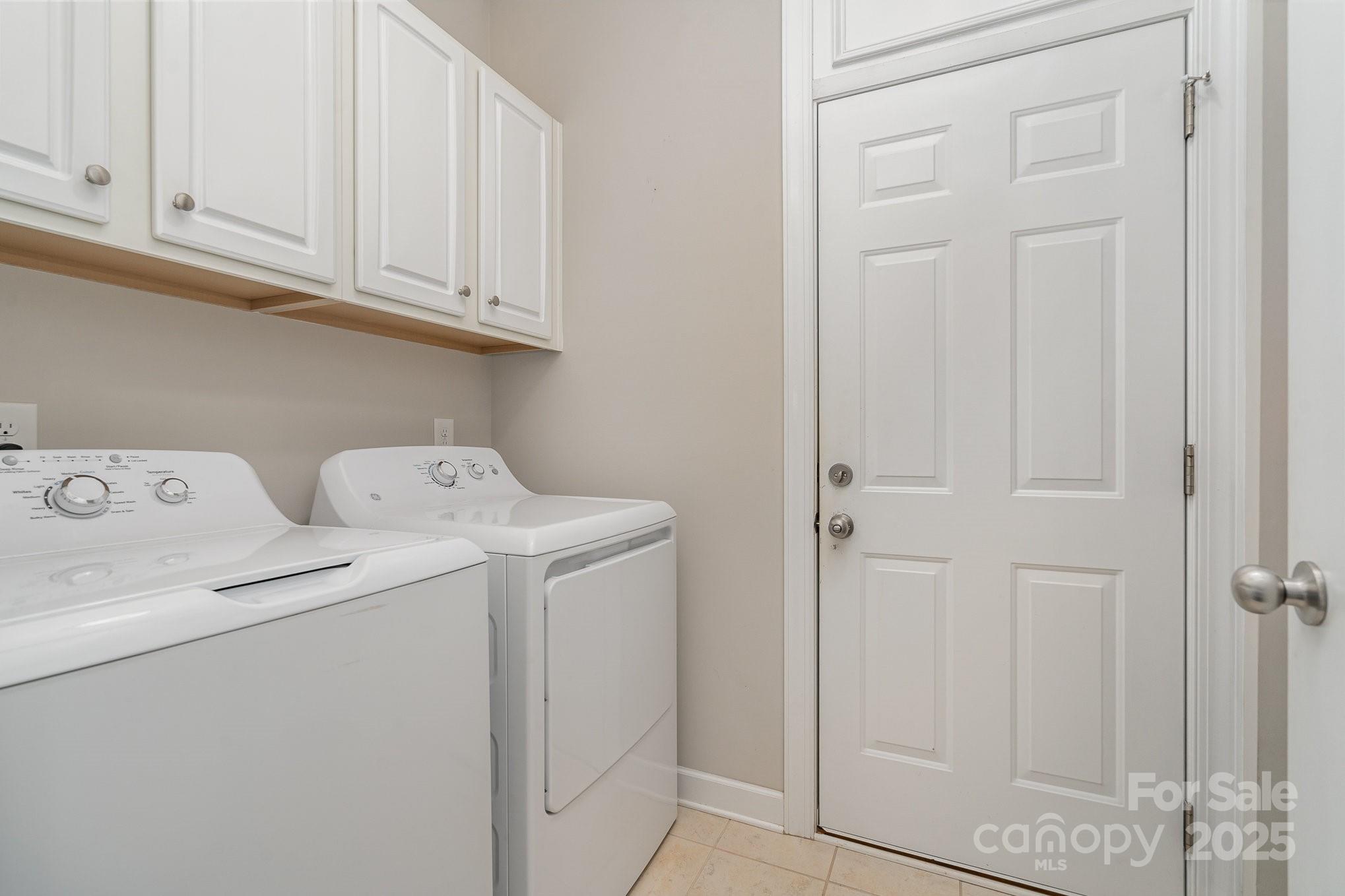 3150 Helmsley Court Property Photo 29