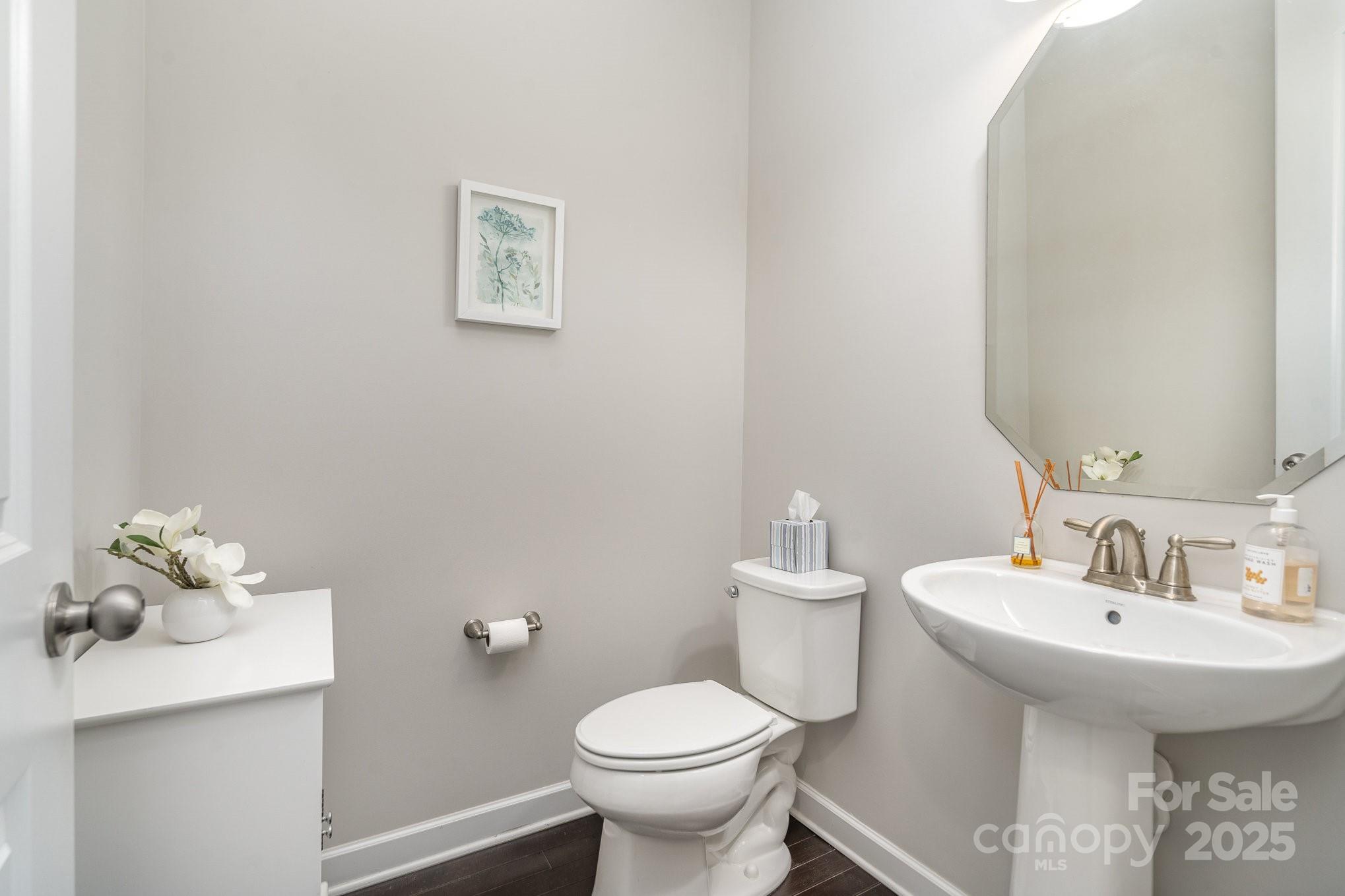 3150 Helmsley Court Property Photo 30