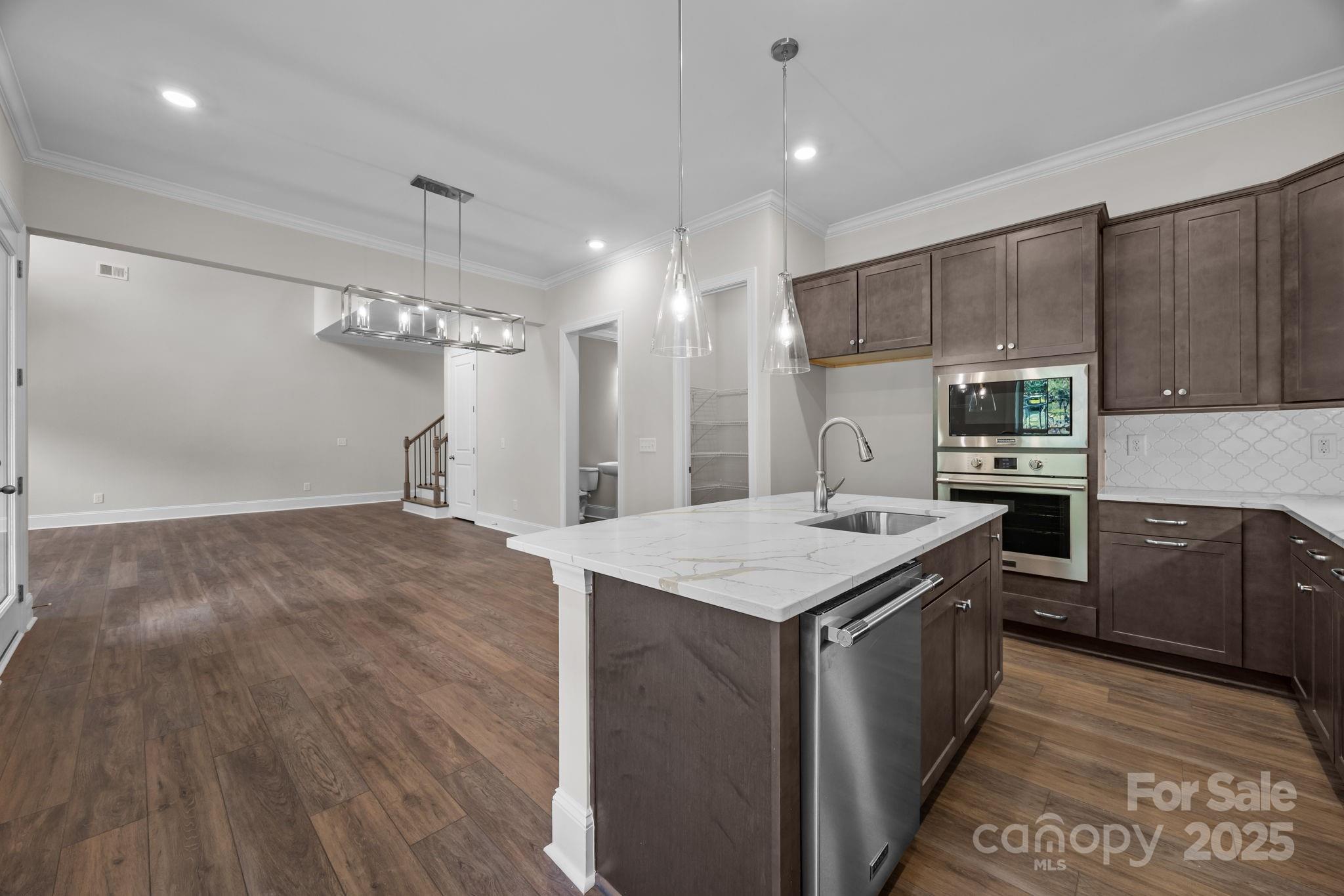 8605 Carly Lane 31 Property Photo 12