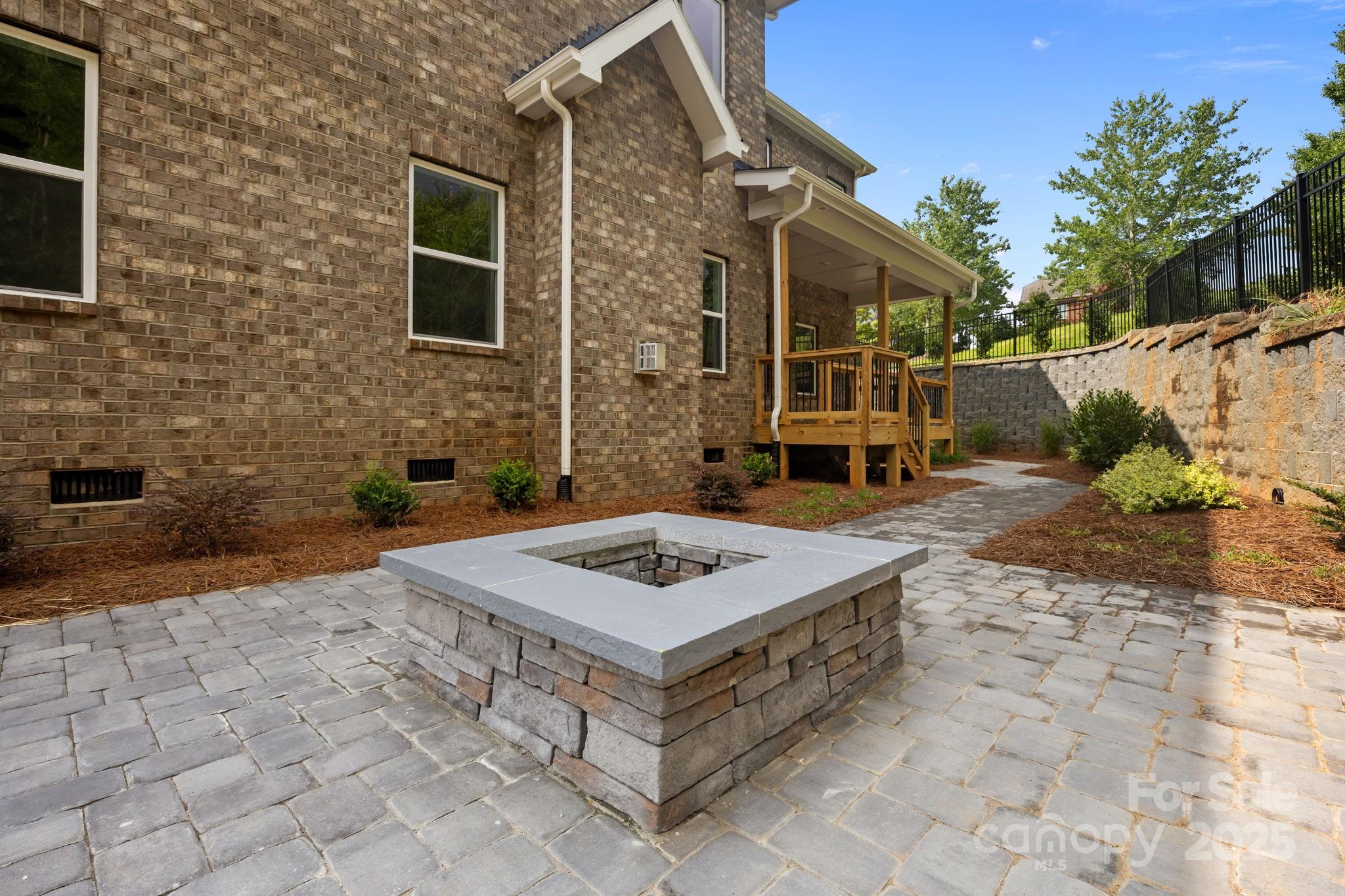 8605 Carly Lane 31 Property Photo 44