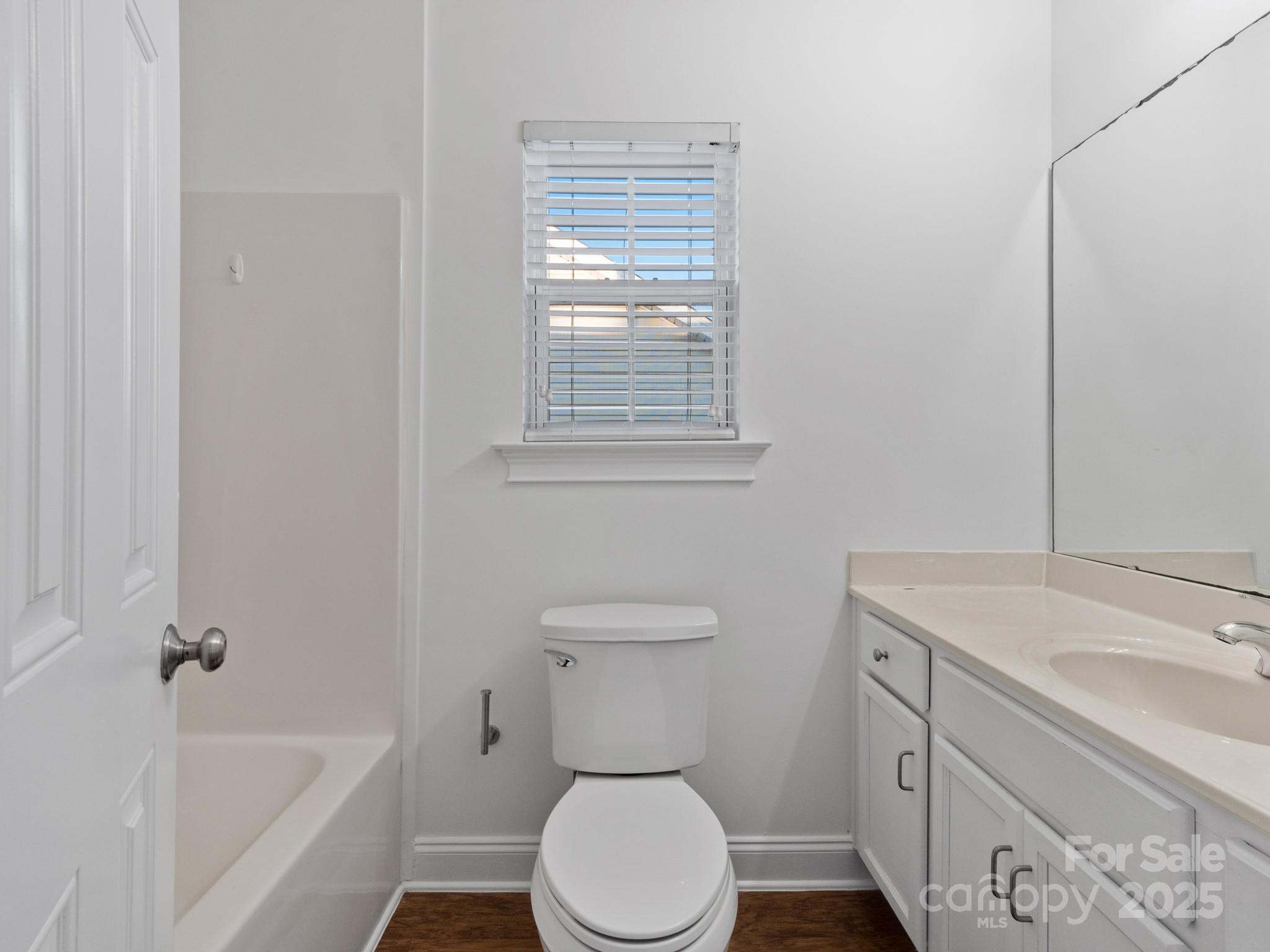 16518 Ambassador Park Drive Property Photo 22