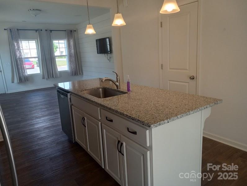 13969 Clayborn Street 105 Property Photo 8