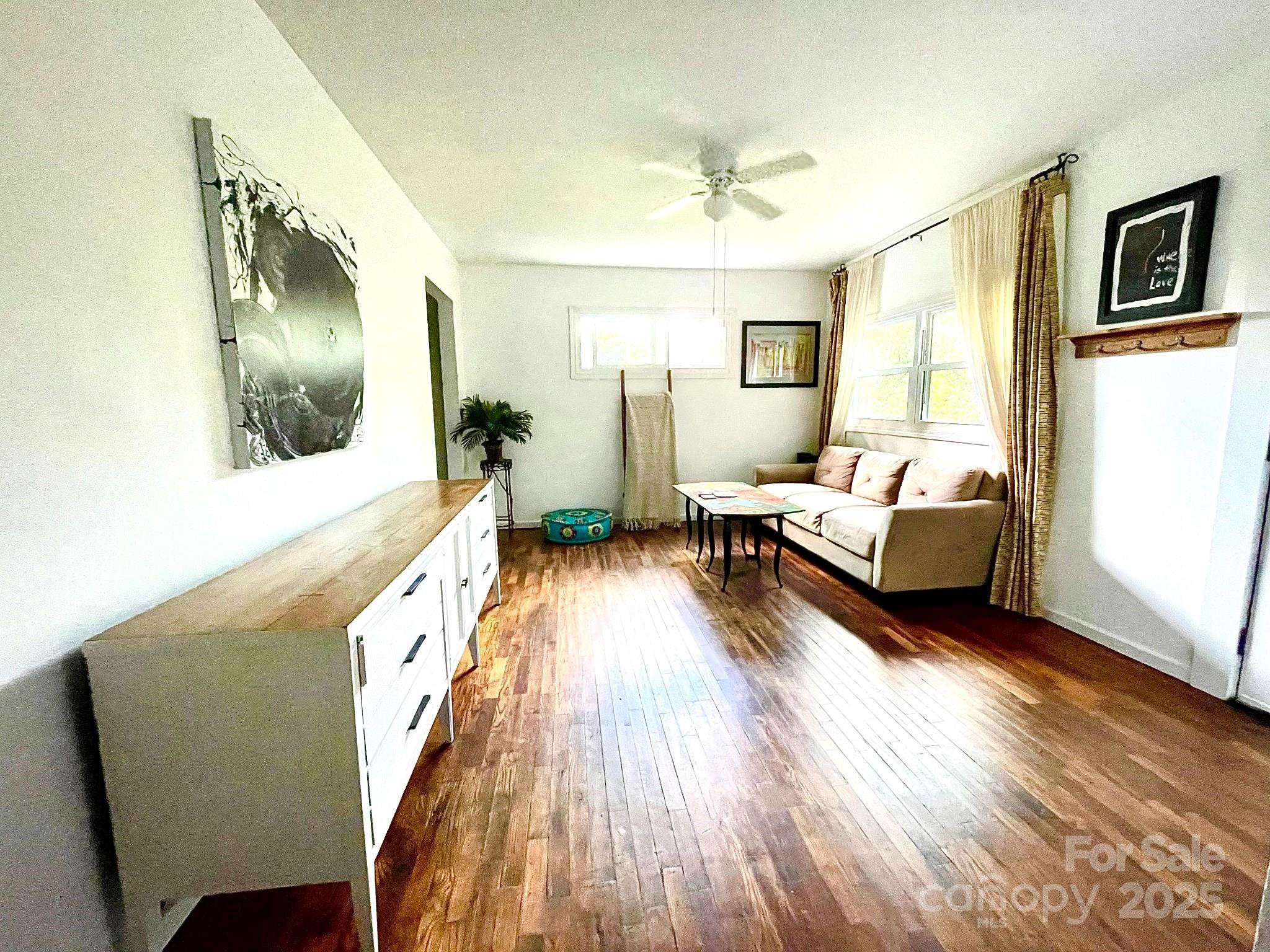 333 N Meridian Street Property Photo 4