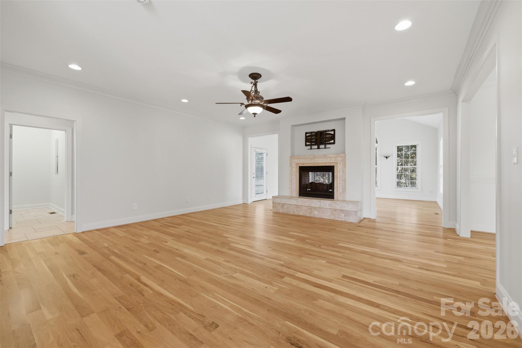 2488 Birdie Lane Property Photo 10