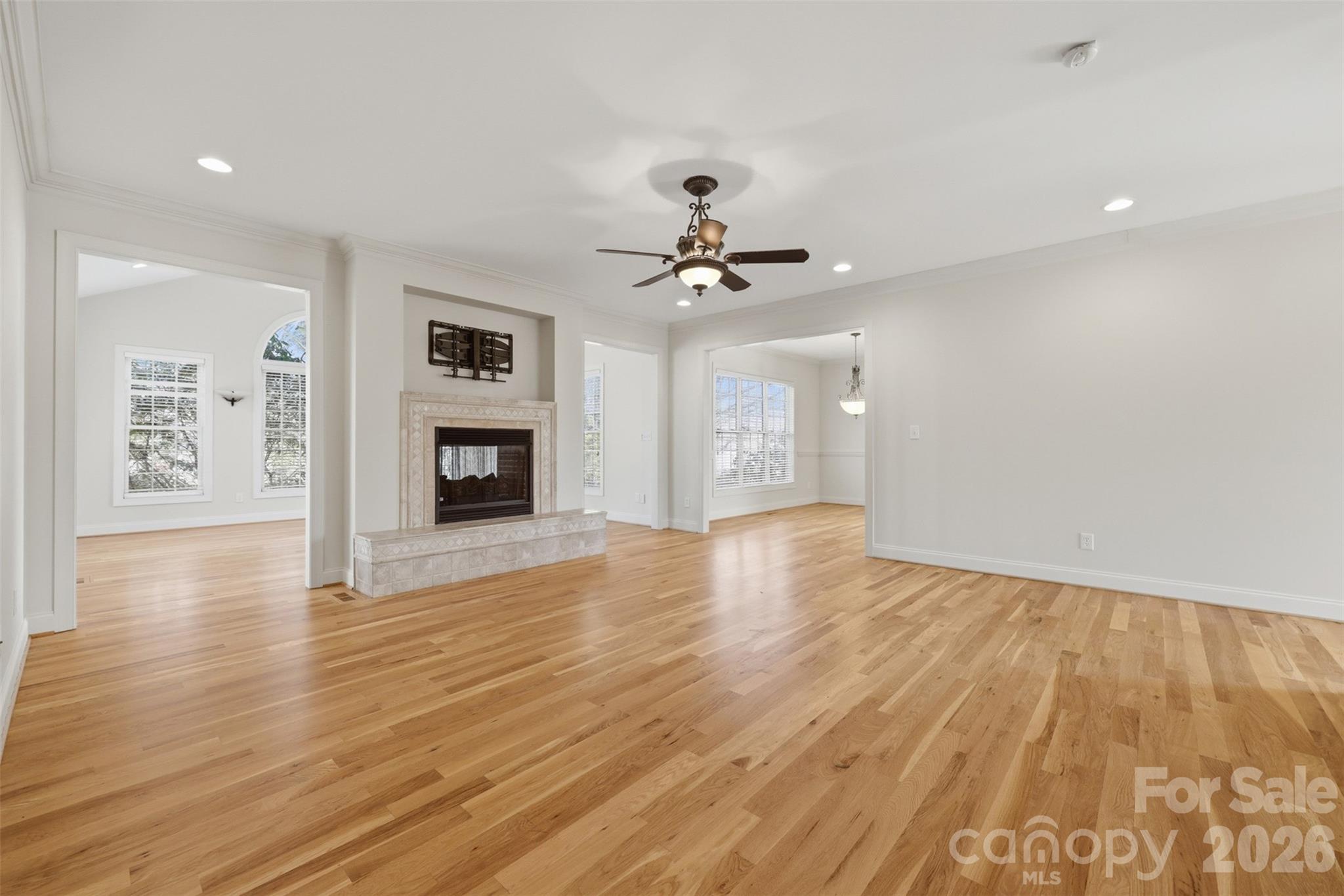 2488 Birdie Lane Property Photo 11