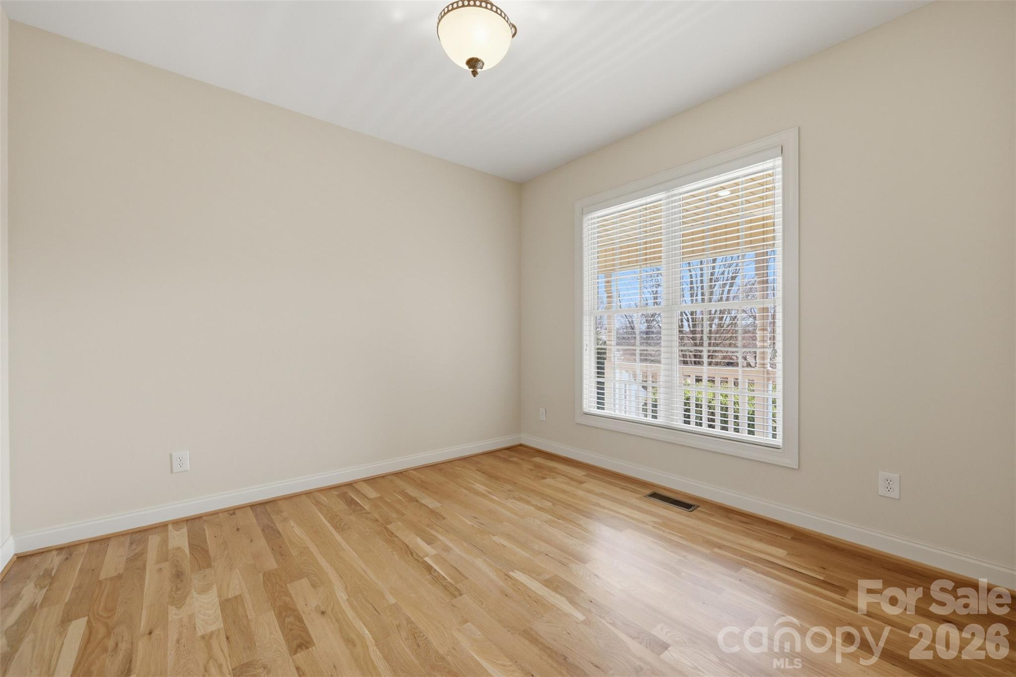 2488 Birdie Lane Property Photo 23