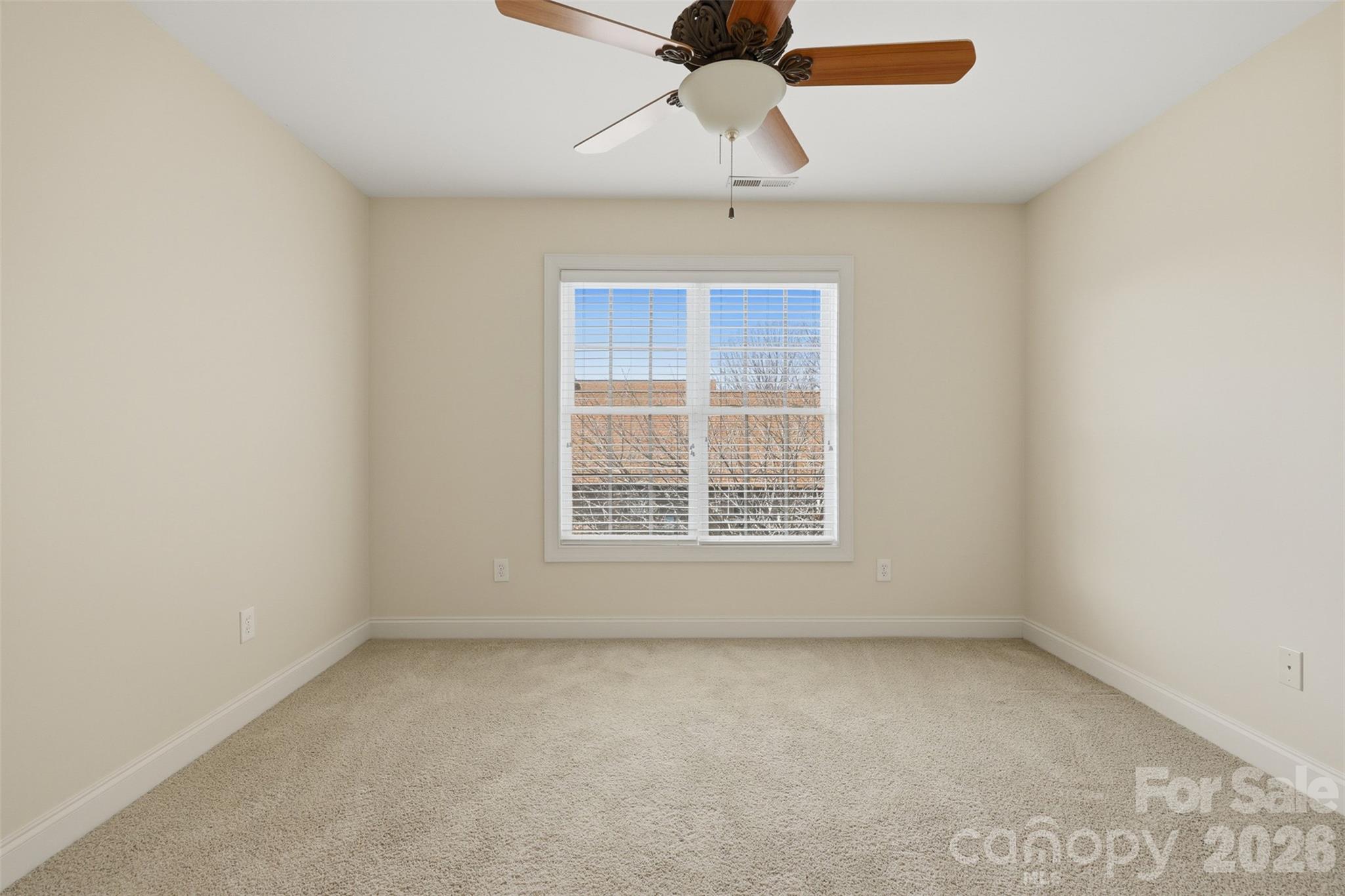 2488 Birdie Lane Property Photo 25