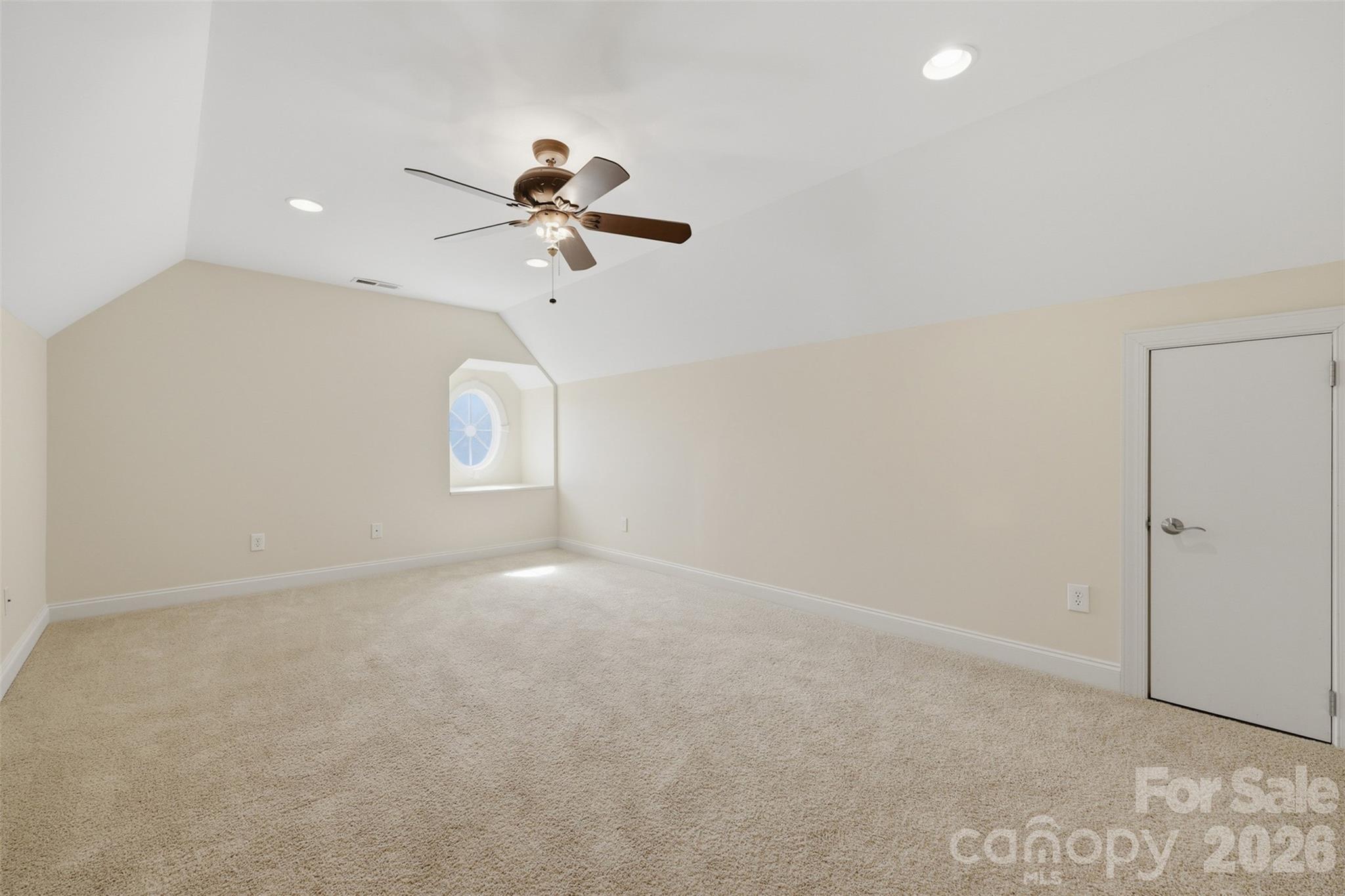 2488 Birdie Lane Property Photo 27