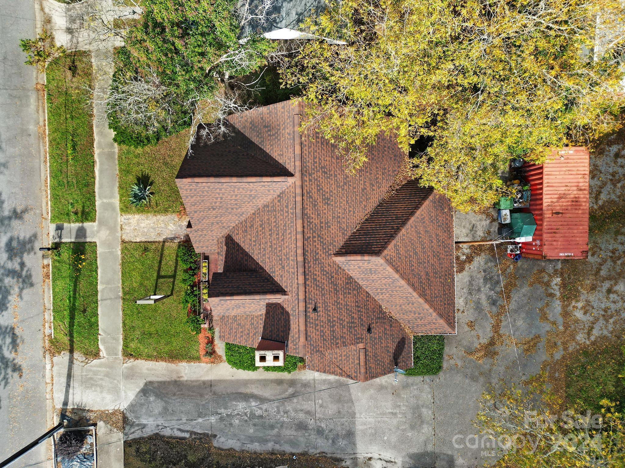 109 N York Street Property Photo 29