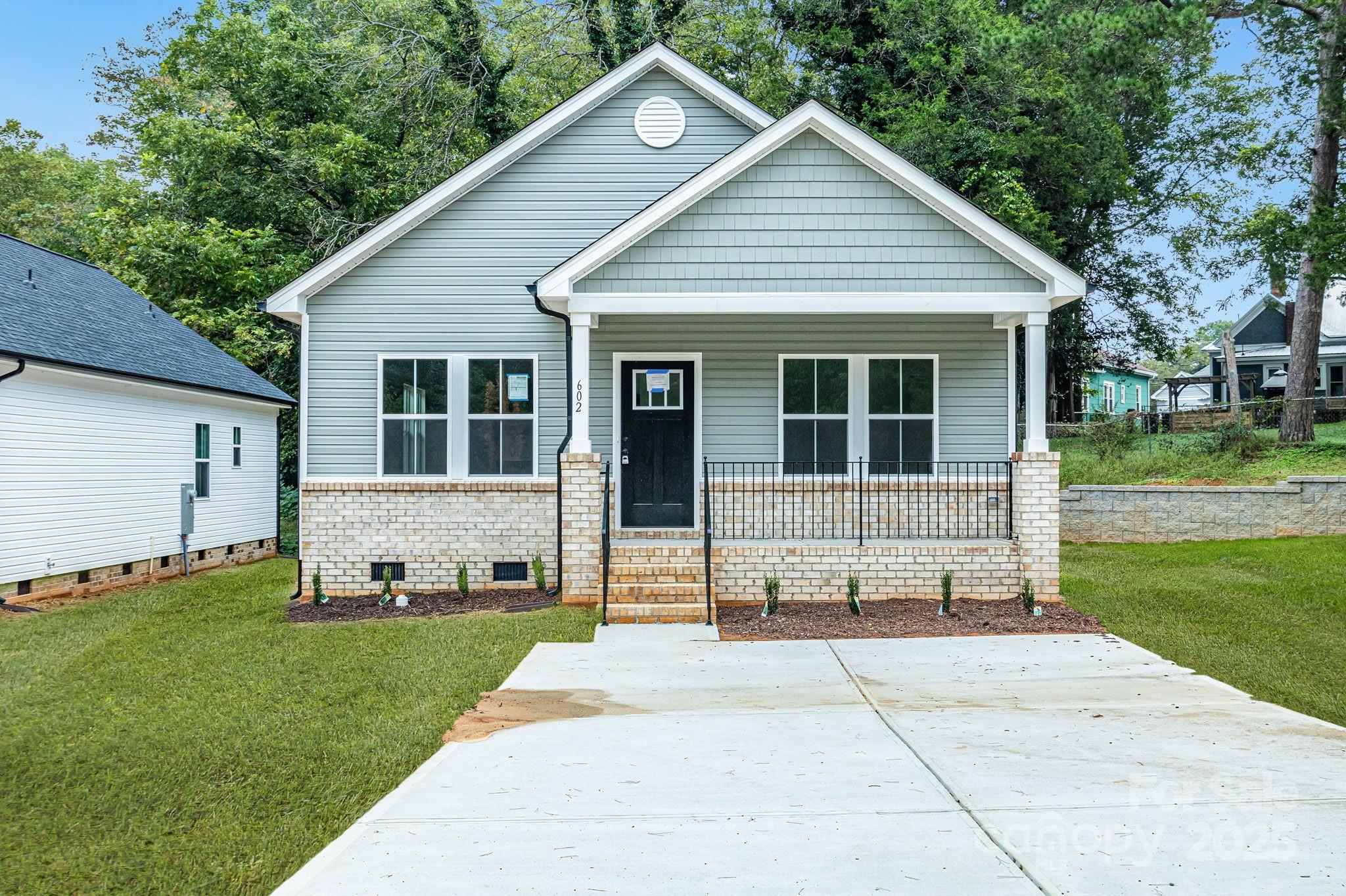 602 Meadow Street Property Photo 2