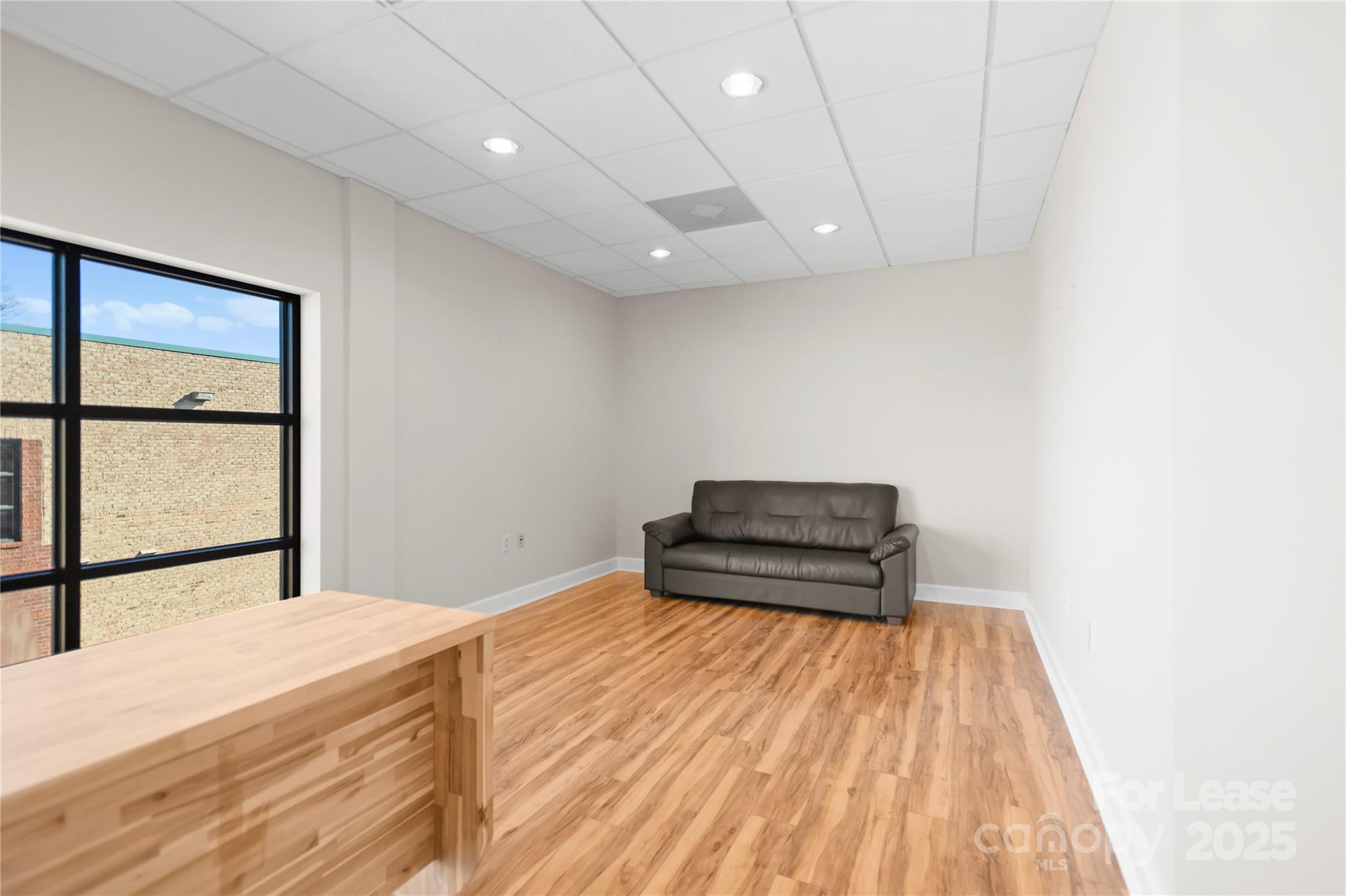 19810 W Catawba Avenue Suite E2 Property Photo 12