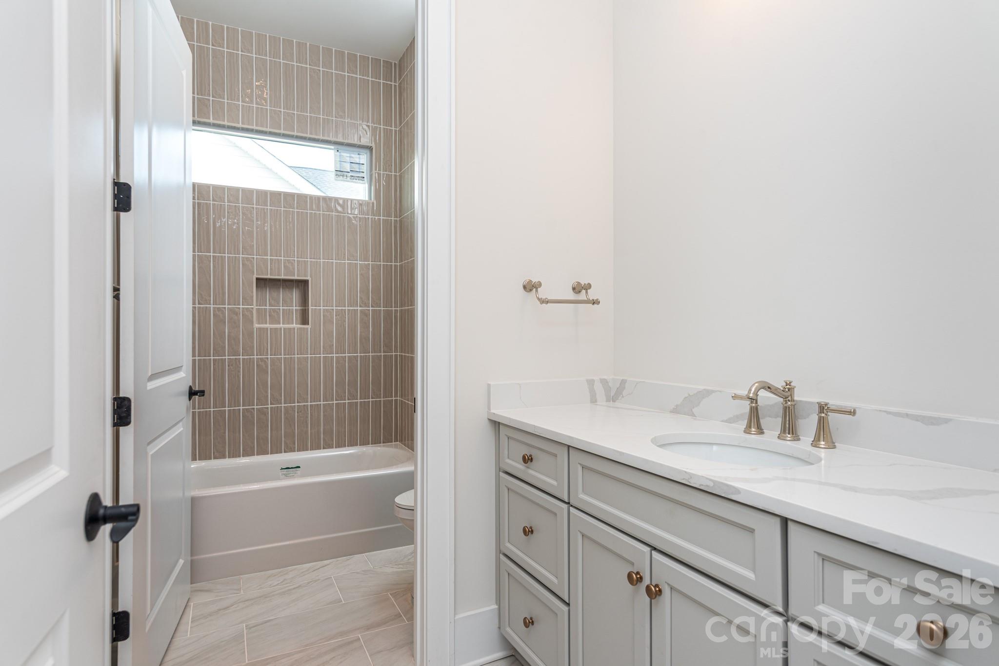 12813 Mayes Road Property Photo 24