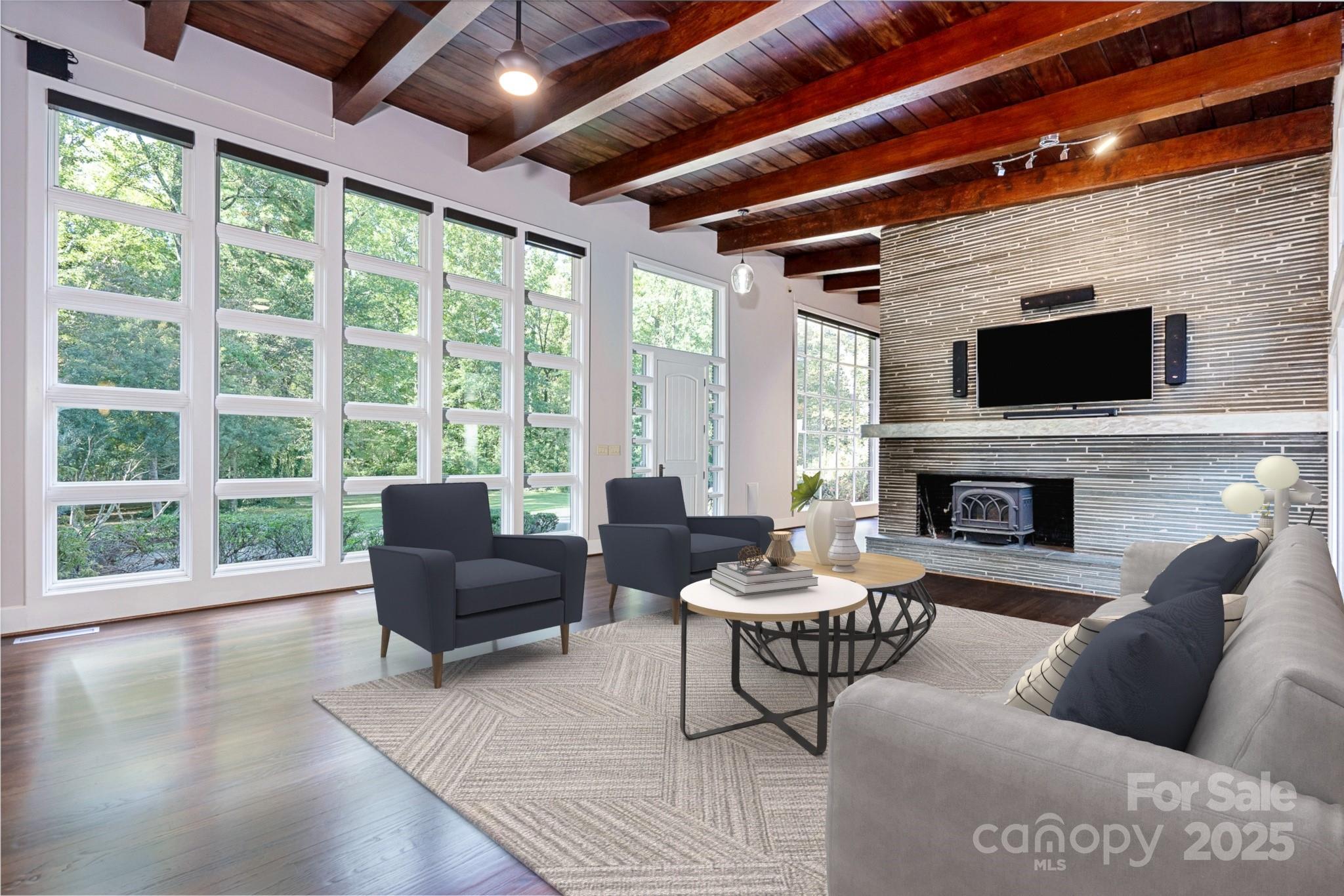 501 Journey Street Property Photo 6