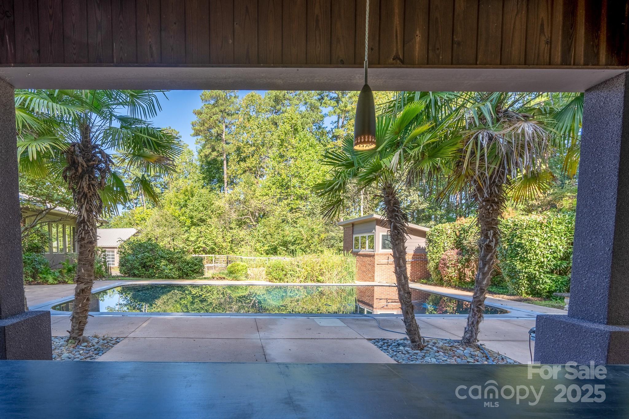 501 Journey Street Property Photo 38