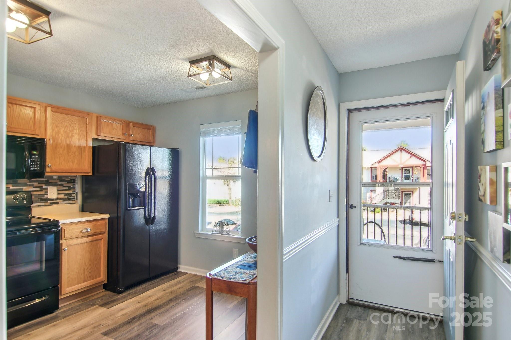 1304 Deermouse Way 405 Property Photo 5