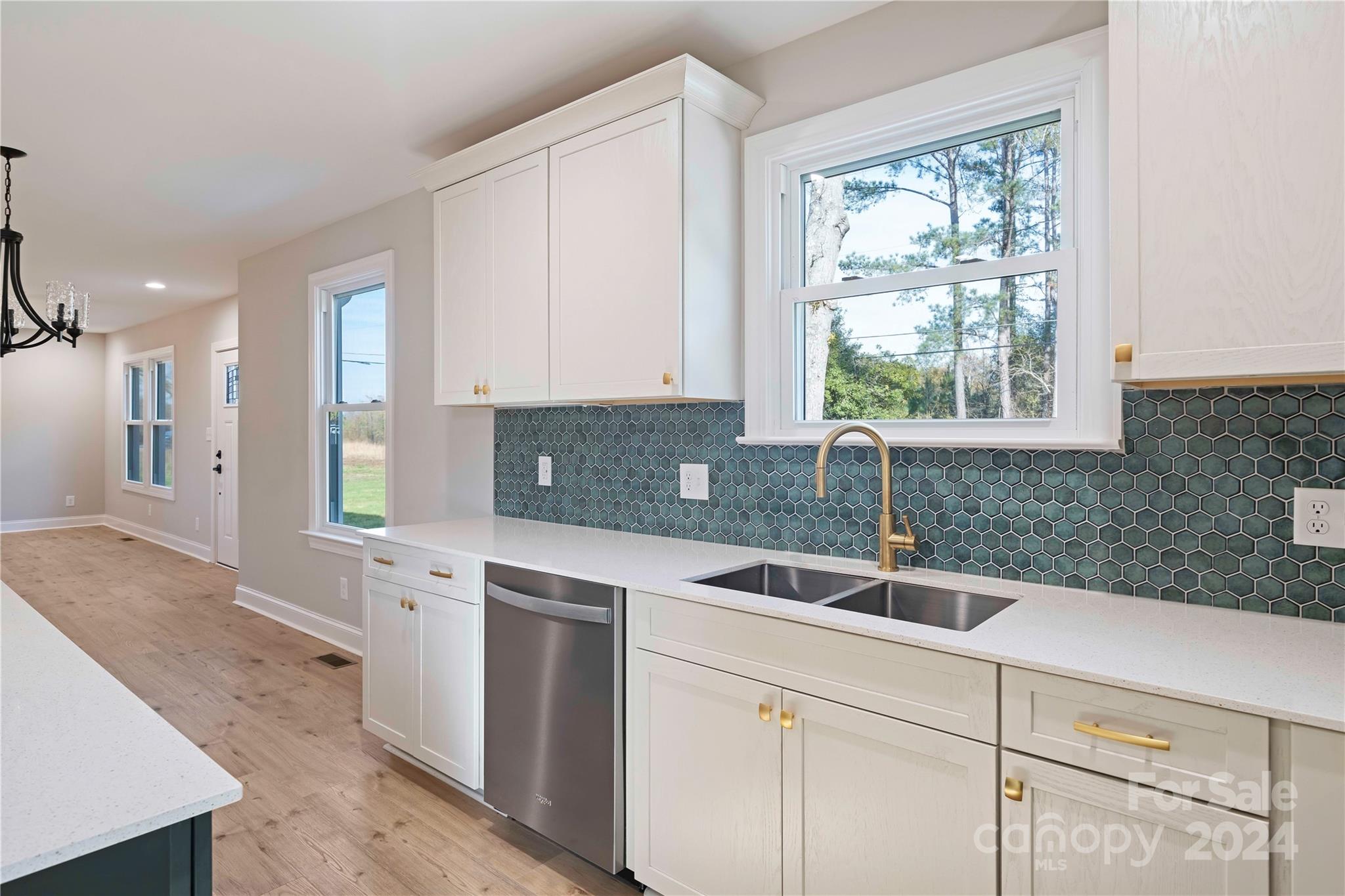 1816 Sulphur Springs Road Property Photo 17