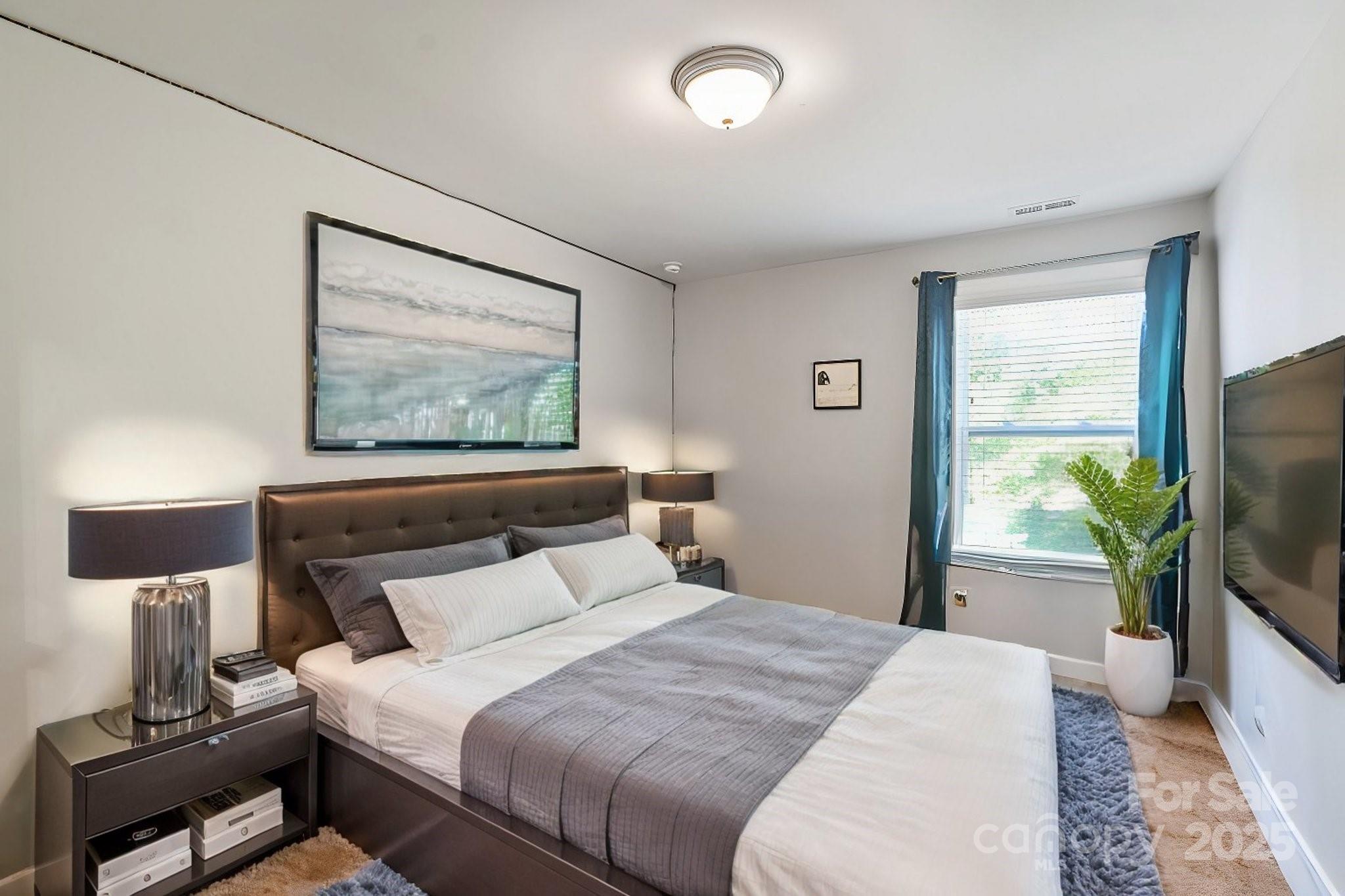 2657 Cheverny Place Property Photo 30