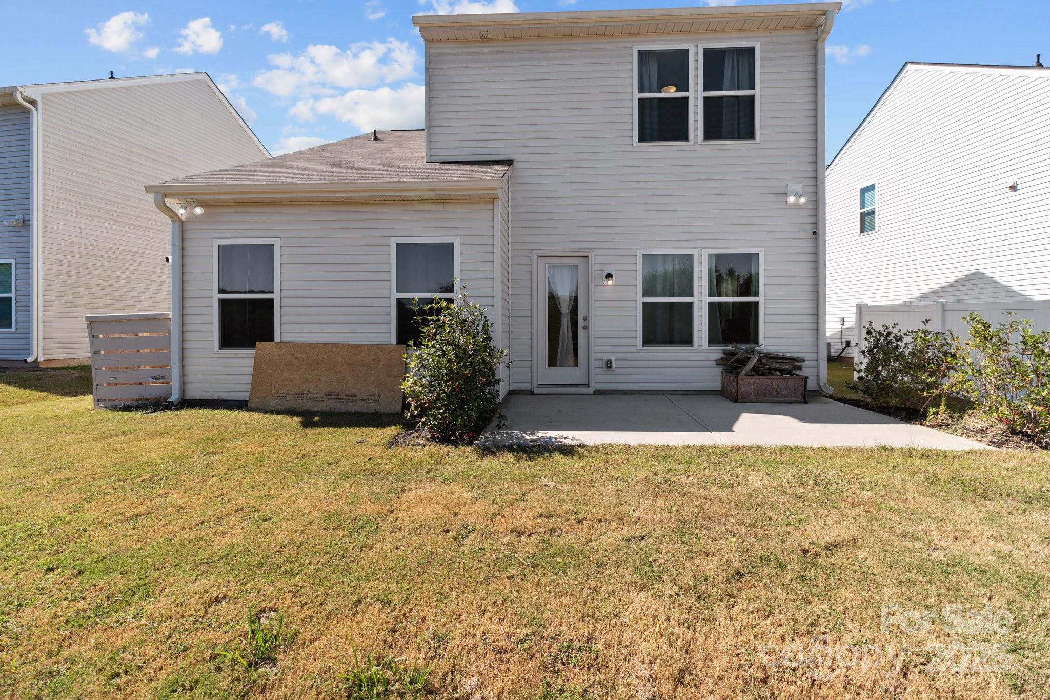 1109 Freeman View Drive Property Photo 8