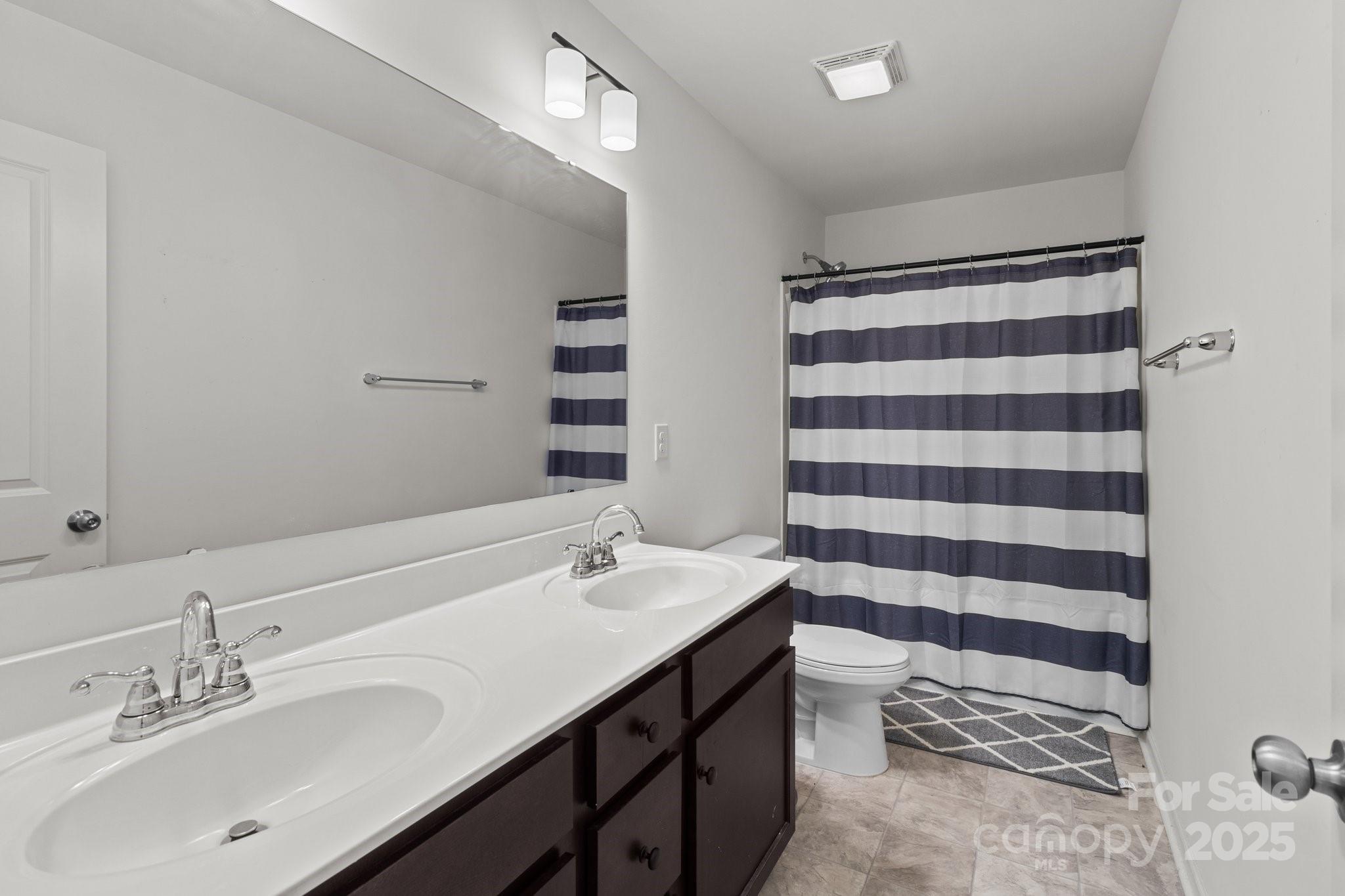1109 Freeman View Drive Property Photo 32