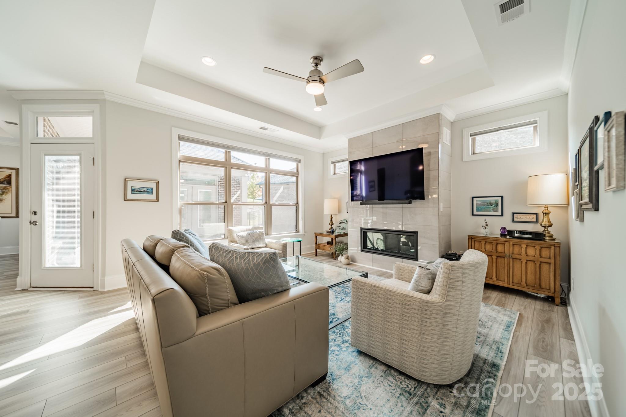 2014 Newstyle Way Property Photo 8