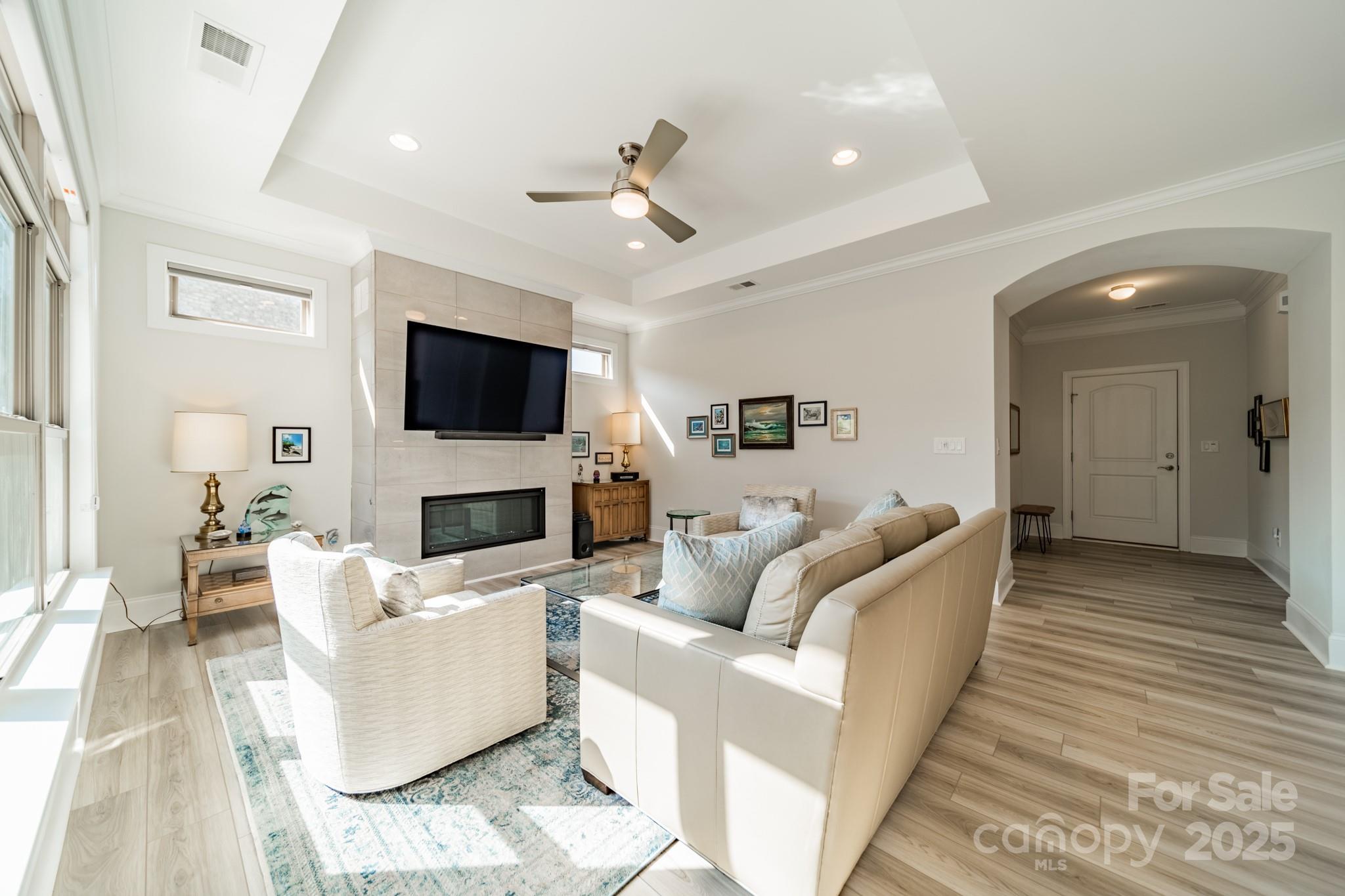 2014 Newstyle Way Property Photo 9