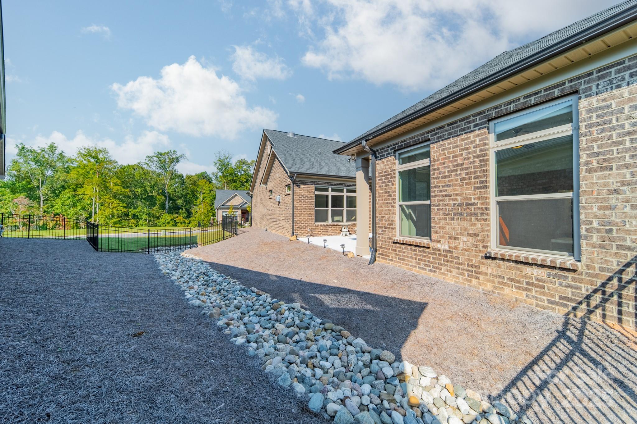 2014 Newstyle Way Property Photo 40