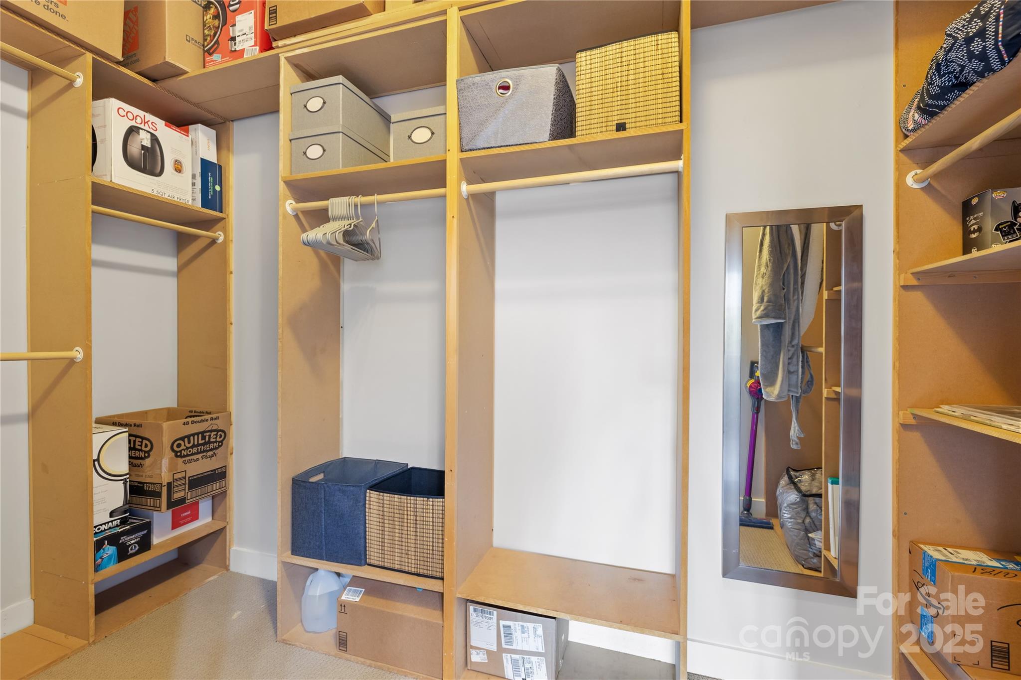 706 N Davidson Street Property Photo 20