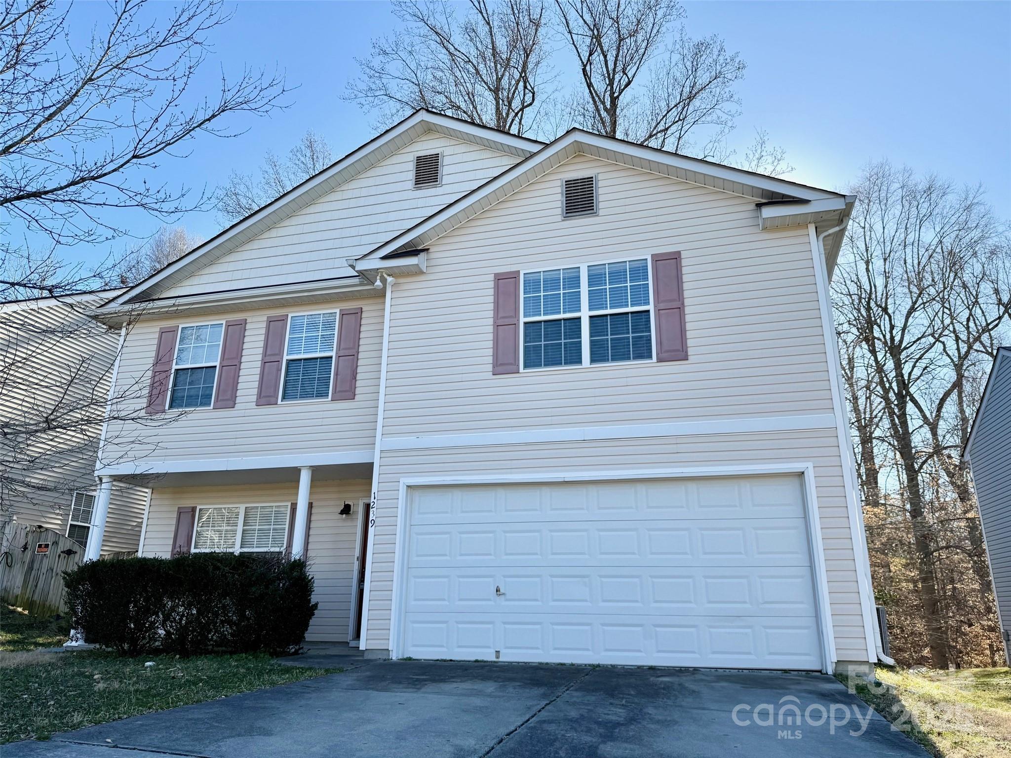 1239 Jordans Pond Lane Property Photo 16