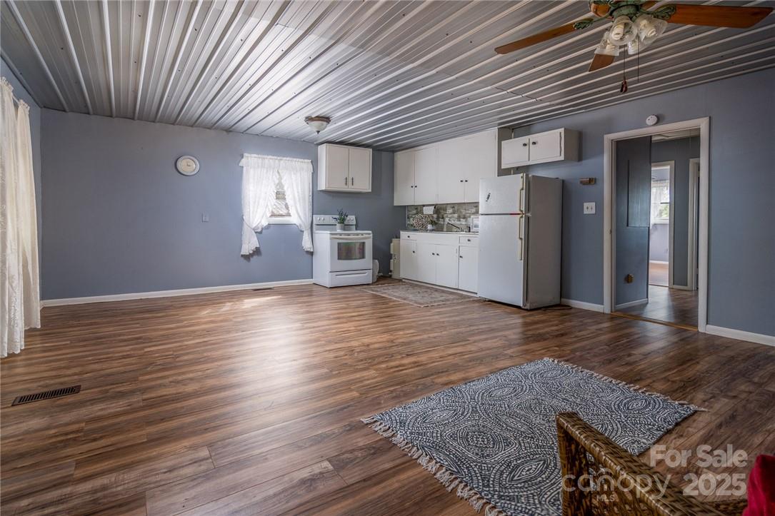 175 Henry Martin Trail Property Photo 28