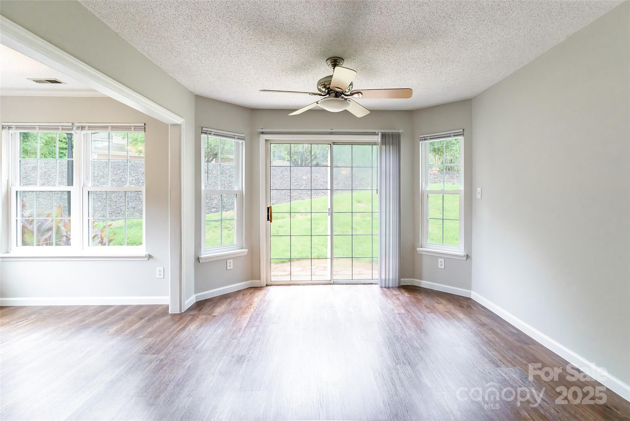 5832 Amity Springs Drive Property Photo 8
