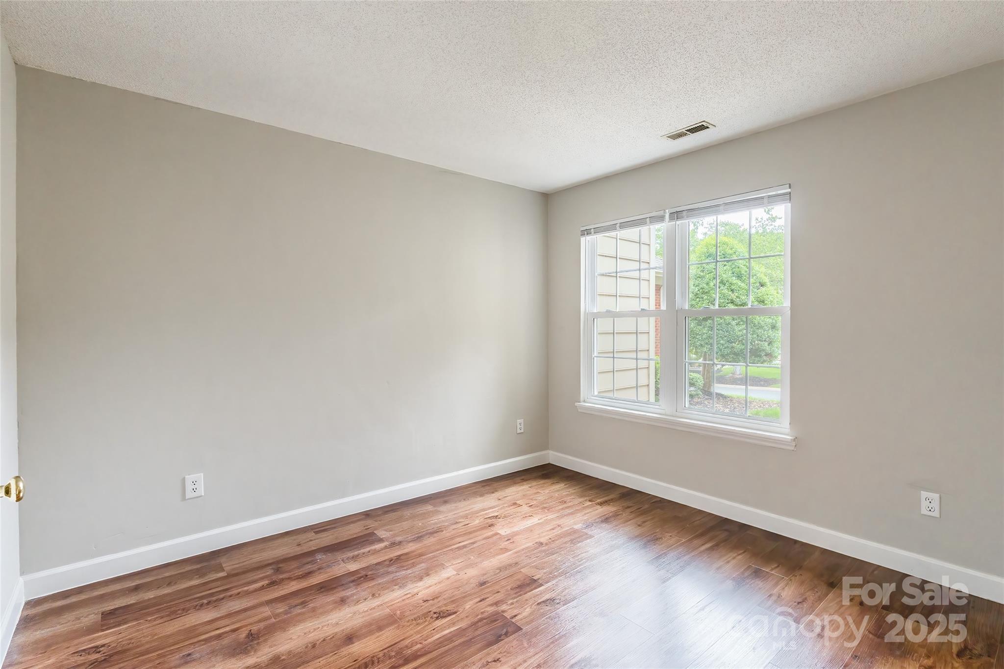 5832 Amity Springs Drive Property Photo 19